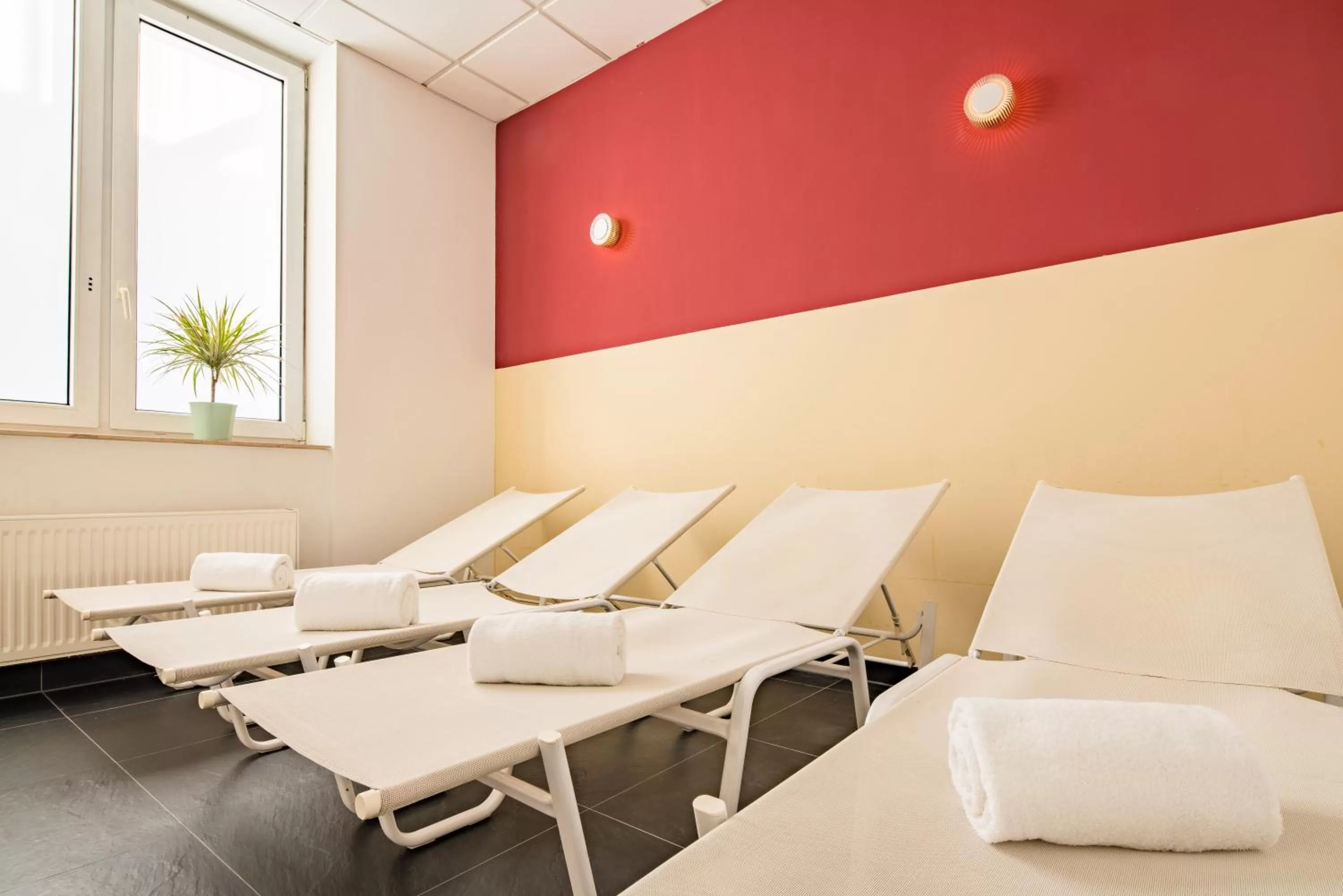 Comfort Plus Twin Room in Airways Hotels Frankfurt Airport West