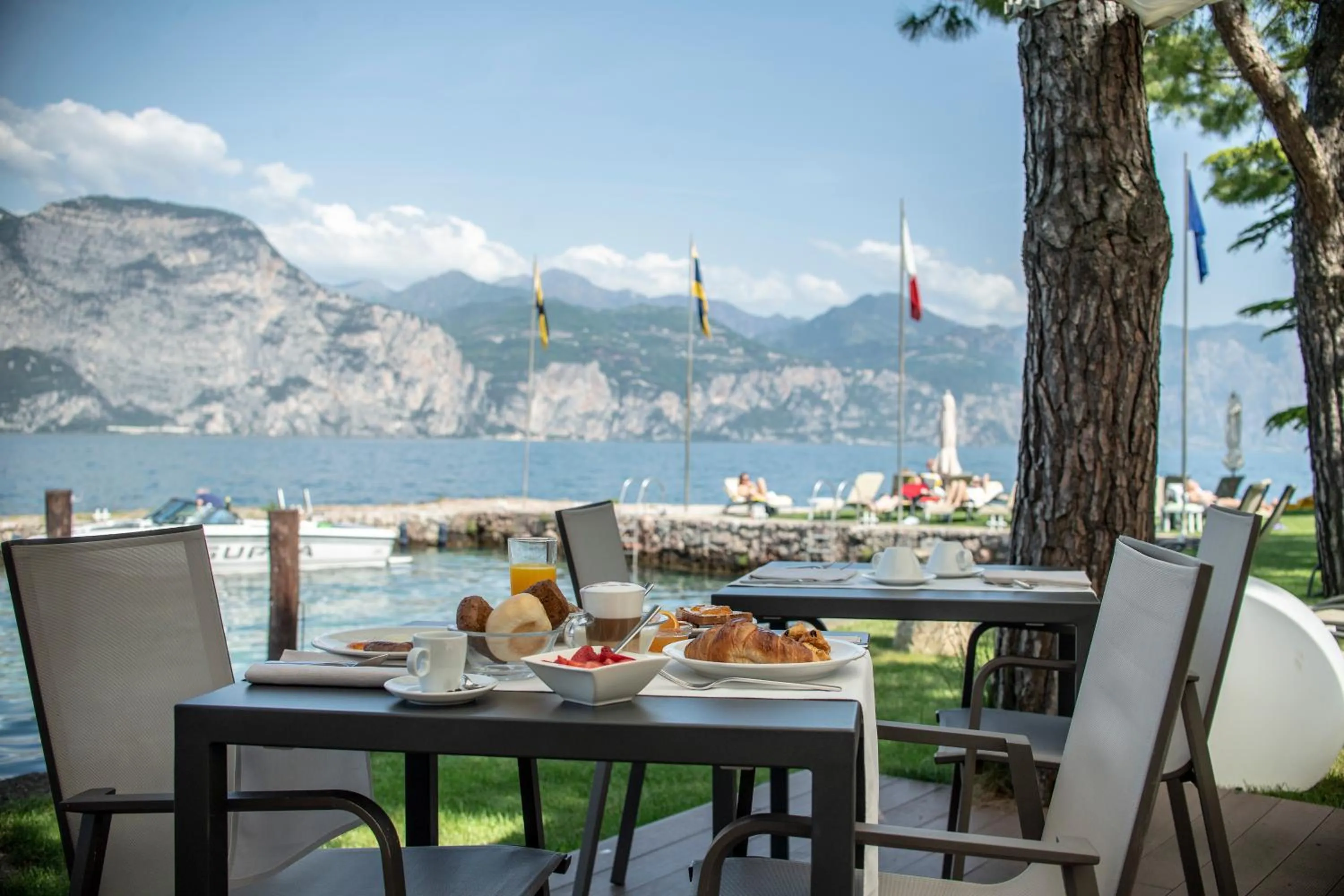 Balcony/Terrace in Hotel Du Lac - Relax Attitude Hotel