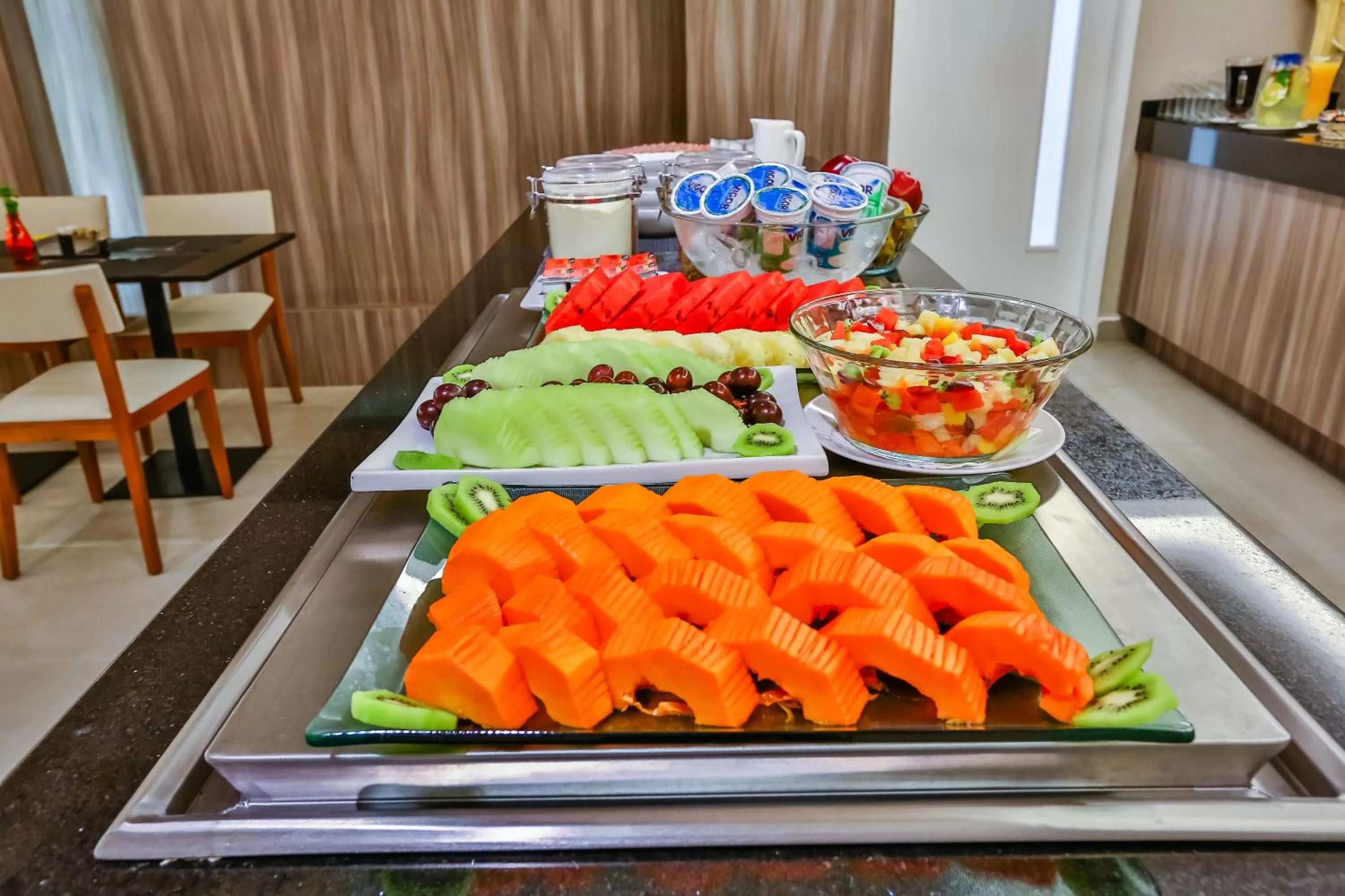Buffet breakfast in Sleep Inn Aeroporto de Guarulhos - São Paulo