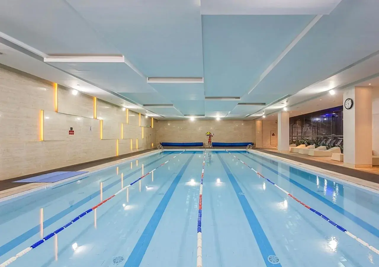 Pool view, Swimming Pool in Radisson Exhibition Center Shanghai