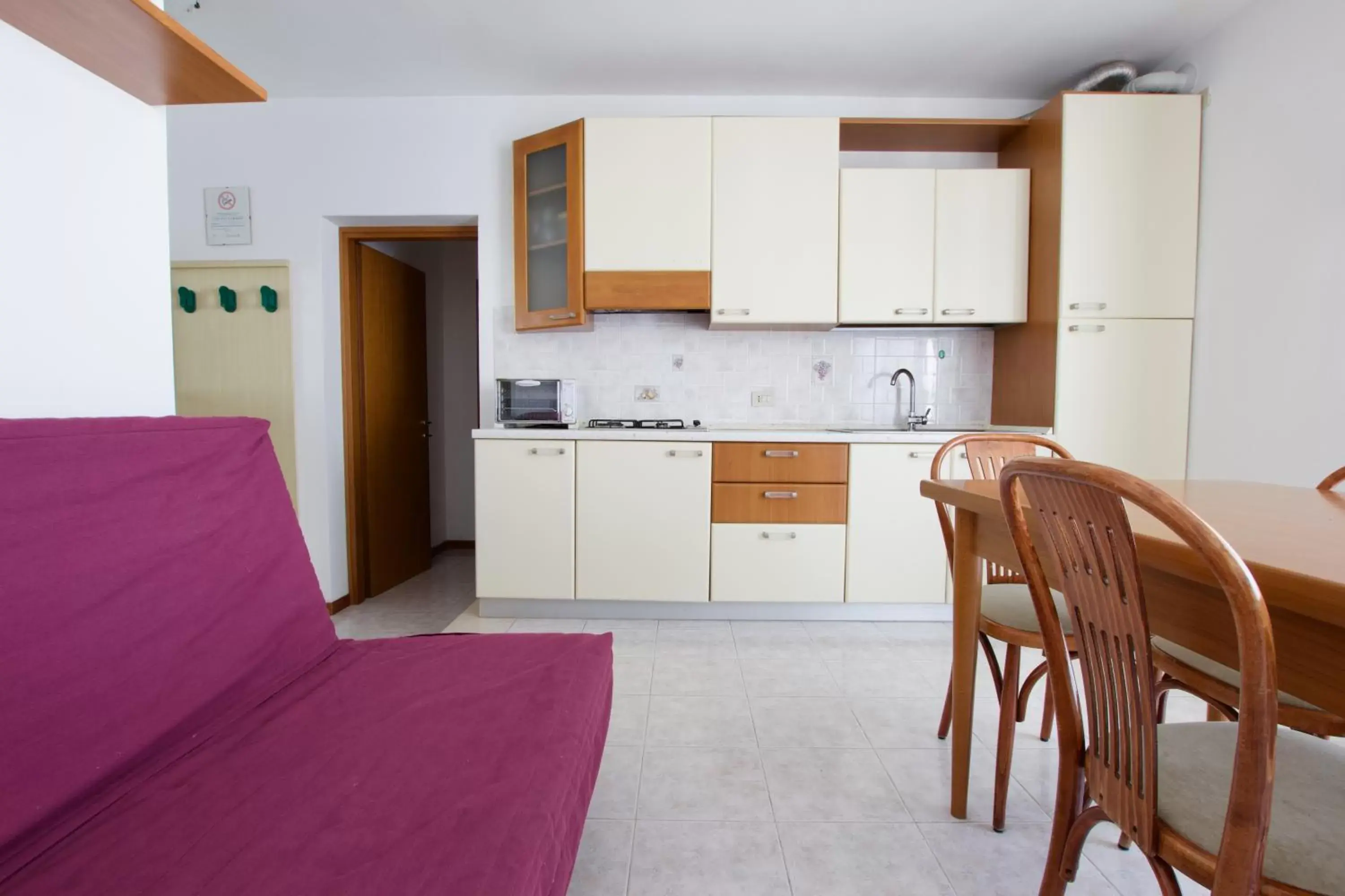 Kitchen/Kitchenette in Residence Madrid