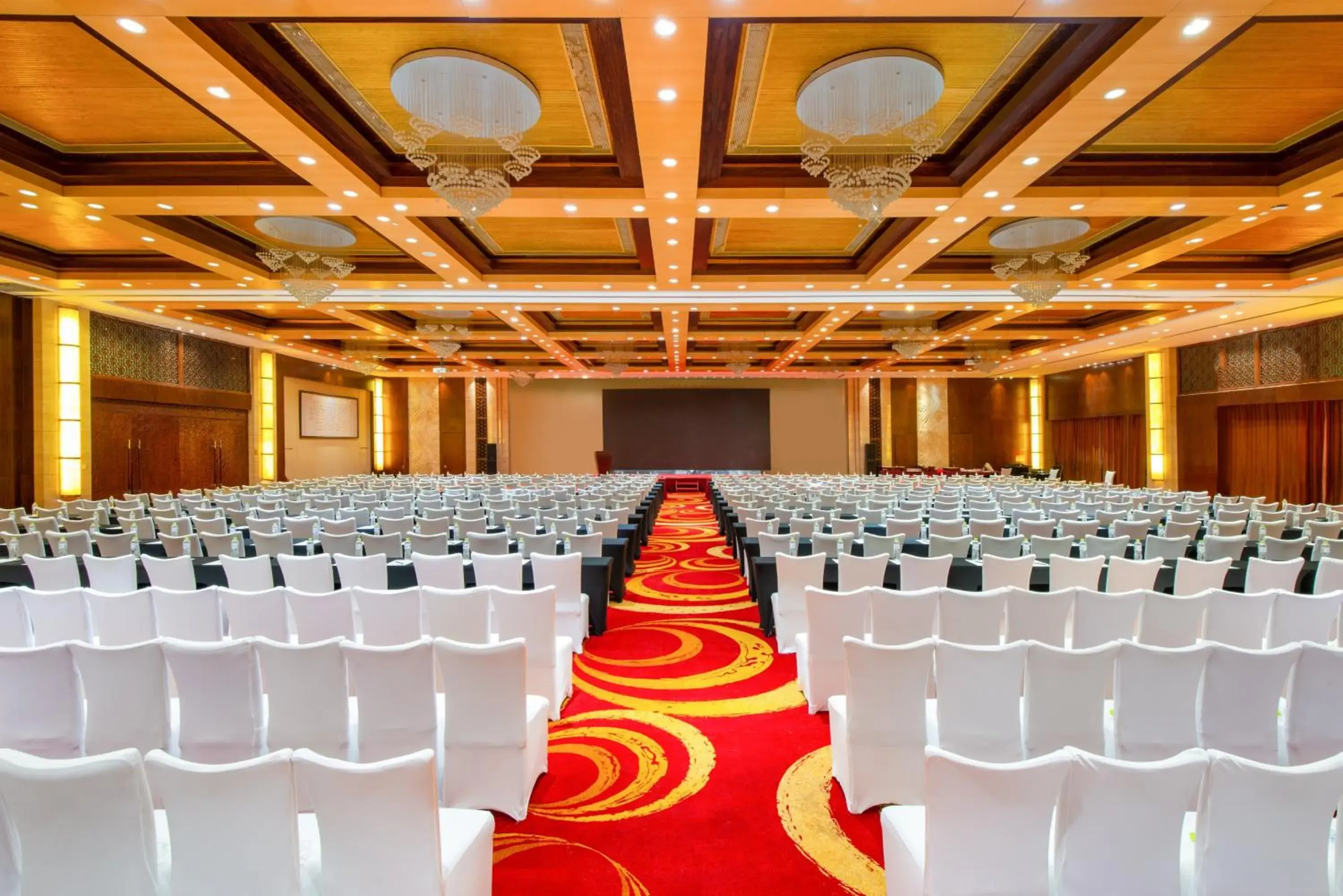 Meeting/conference room in Qingdao Parkview Holiday Hotel