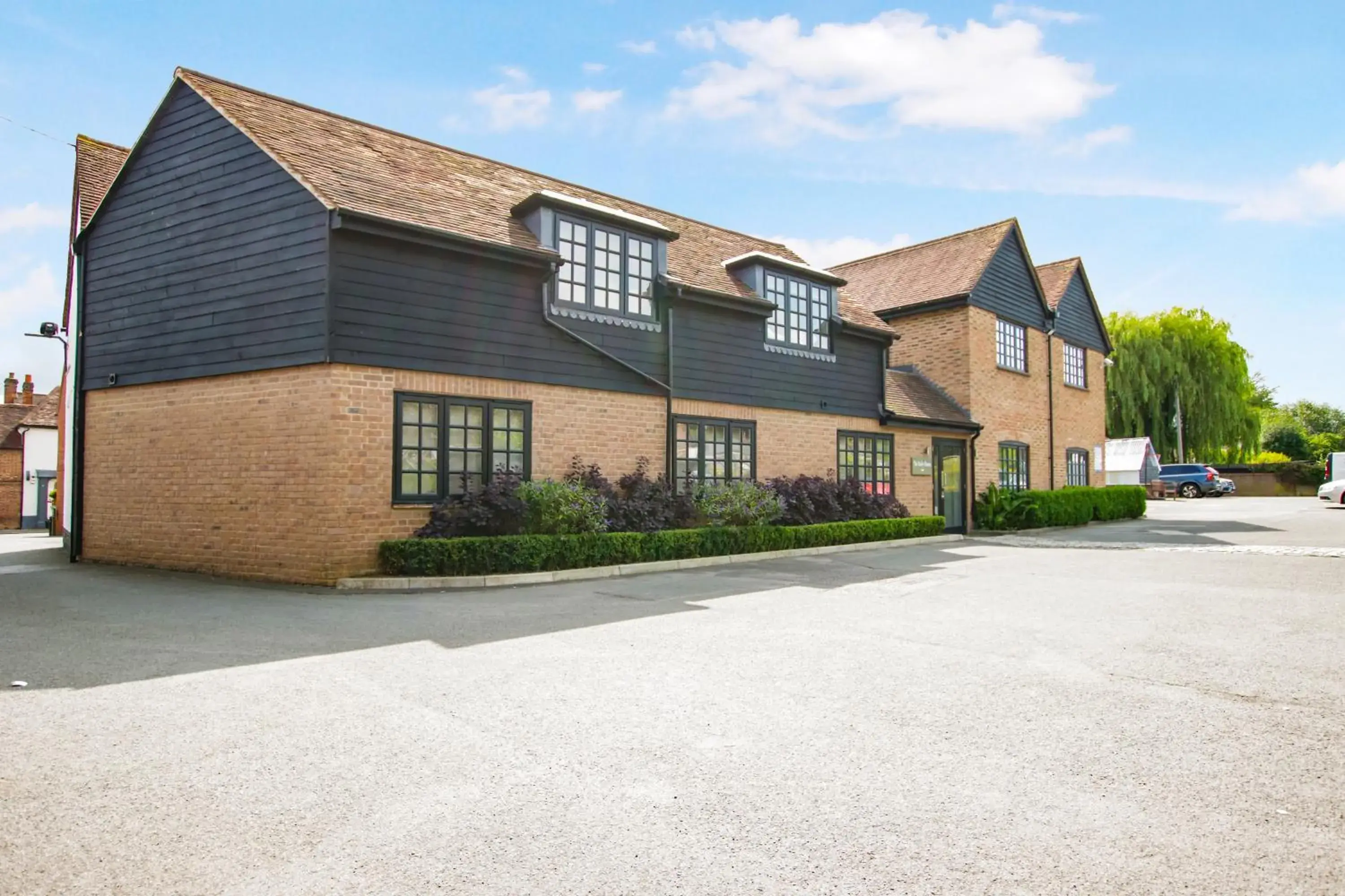 Property building in The Crown Property building in The Crown