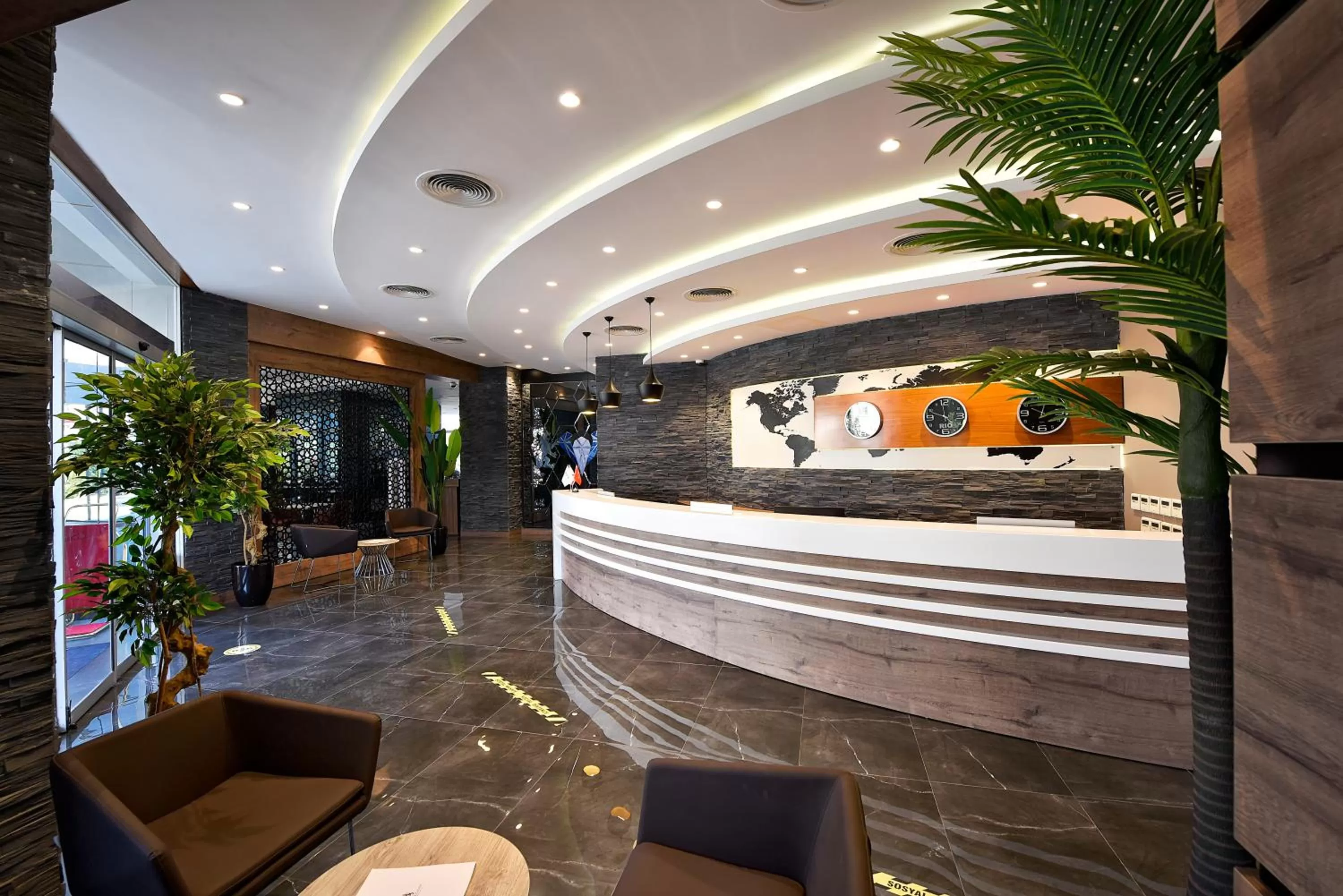 Lobby or reception in Grand Sapphire City Hotel