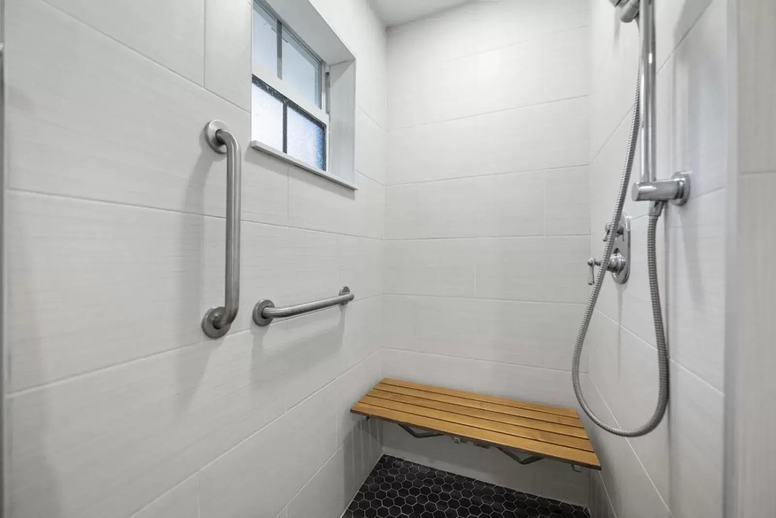 Bathroom in Seahorse Beach Bungalows