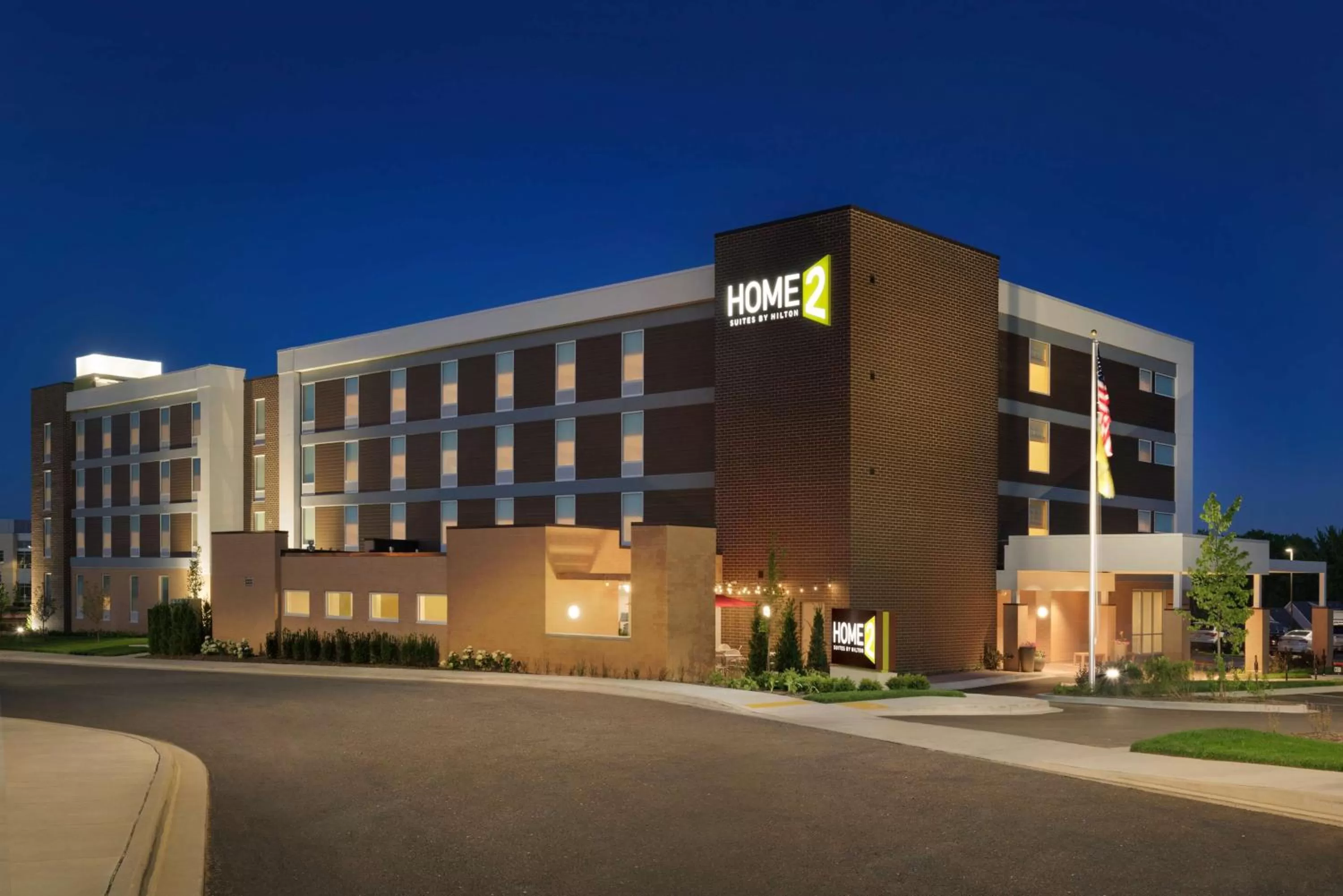 Property building in Home2 Suites By Hilton Menomonee Falls Milwaukee