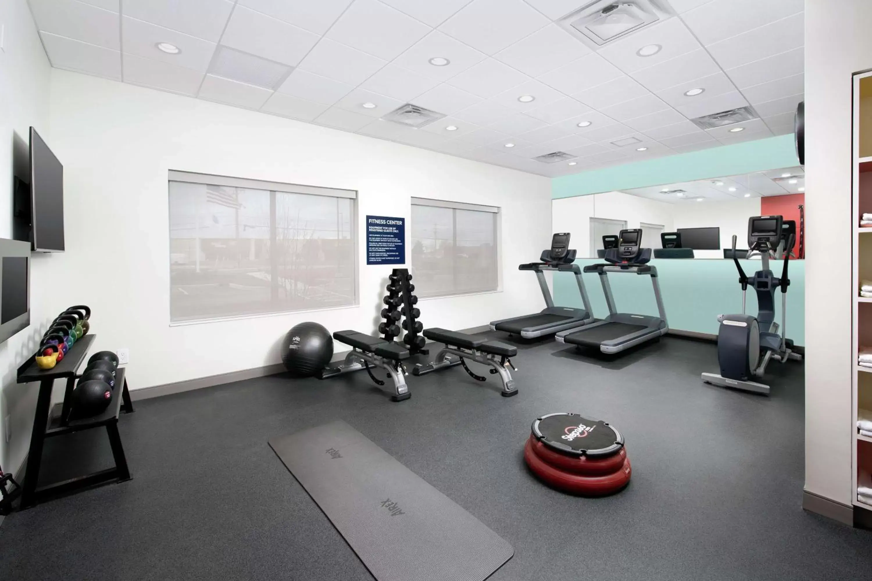 Fitness centre/facilities, Fitness Center/Facilities in Tru By Hilton Louisville East Ky