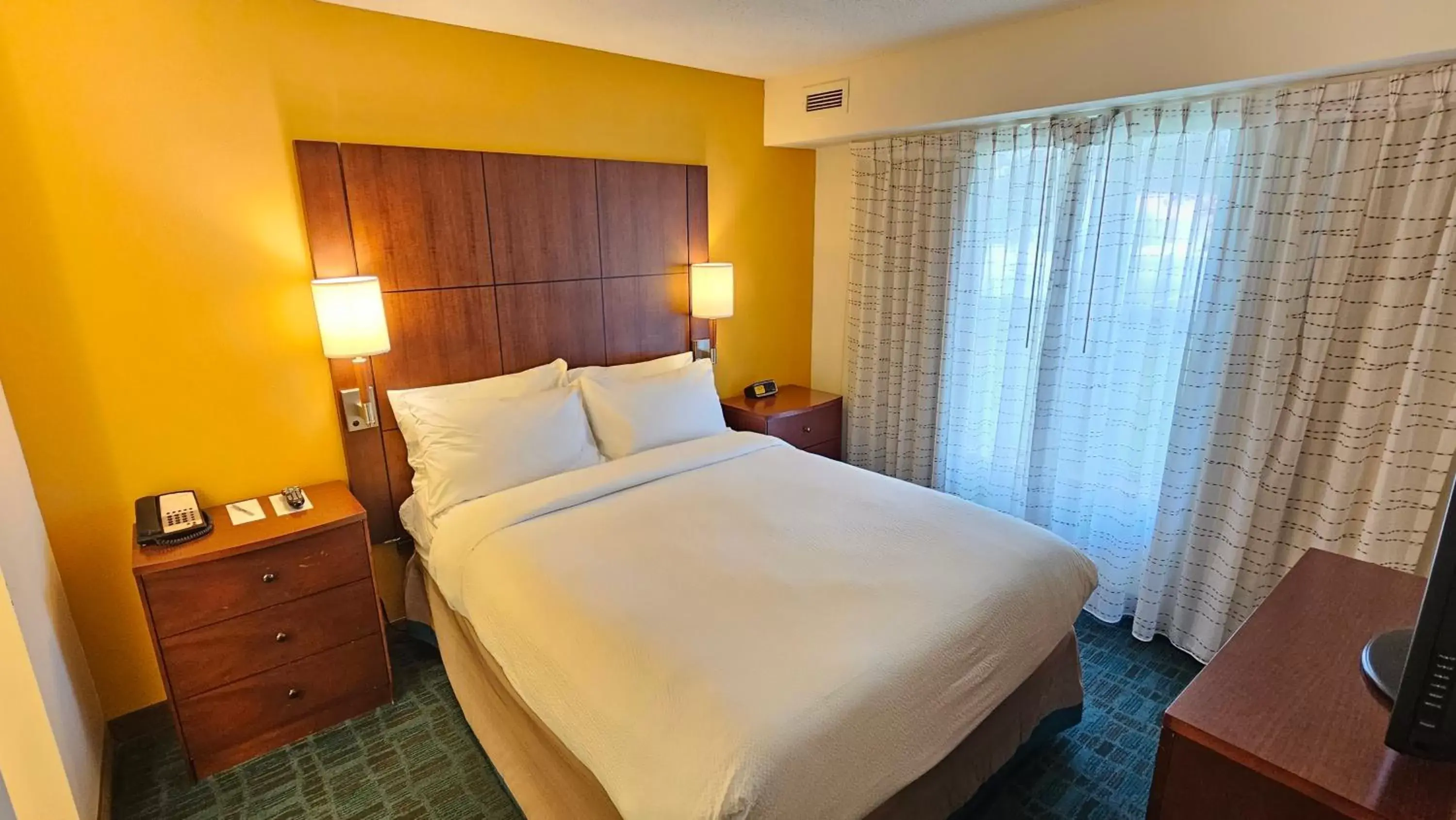 Bedroom, Bed in Residence Inn Indianapolis Fishers