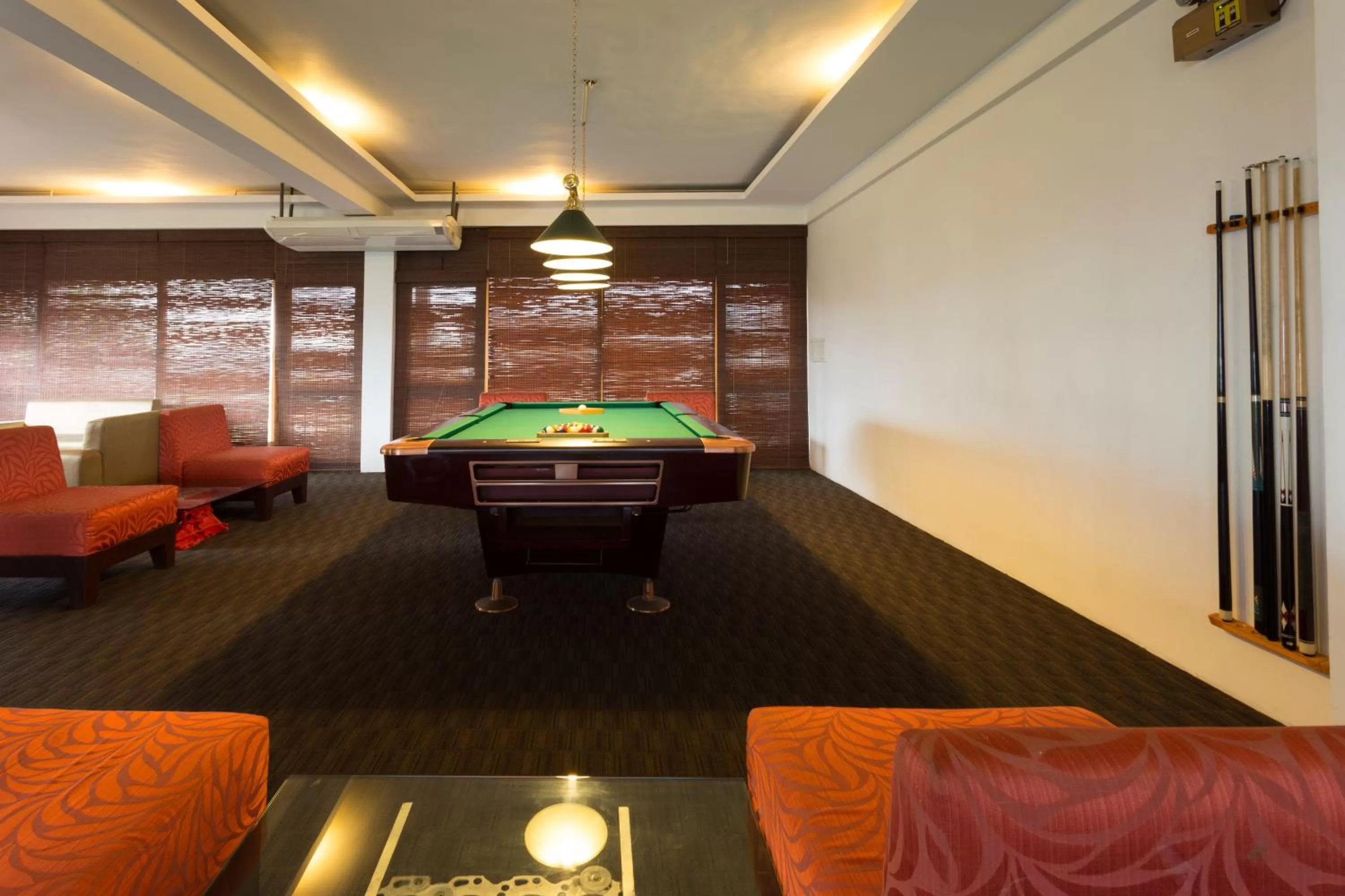 Billiard, Billiards in Kandy The Tourmaline