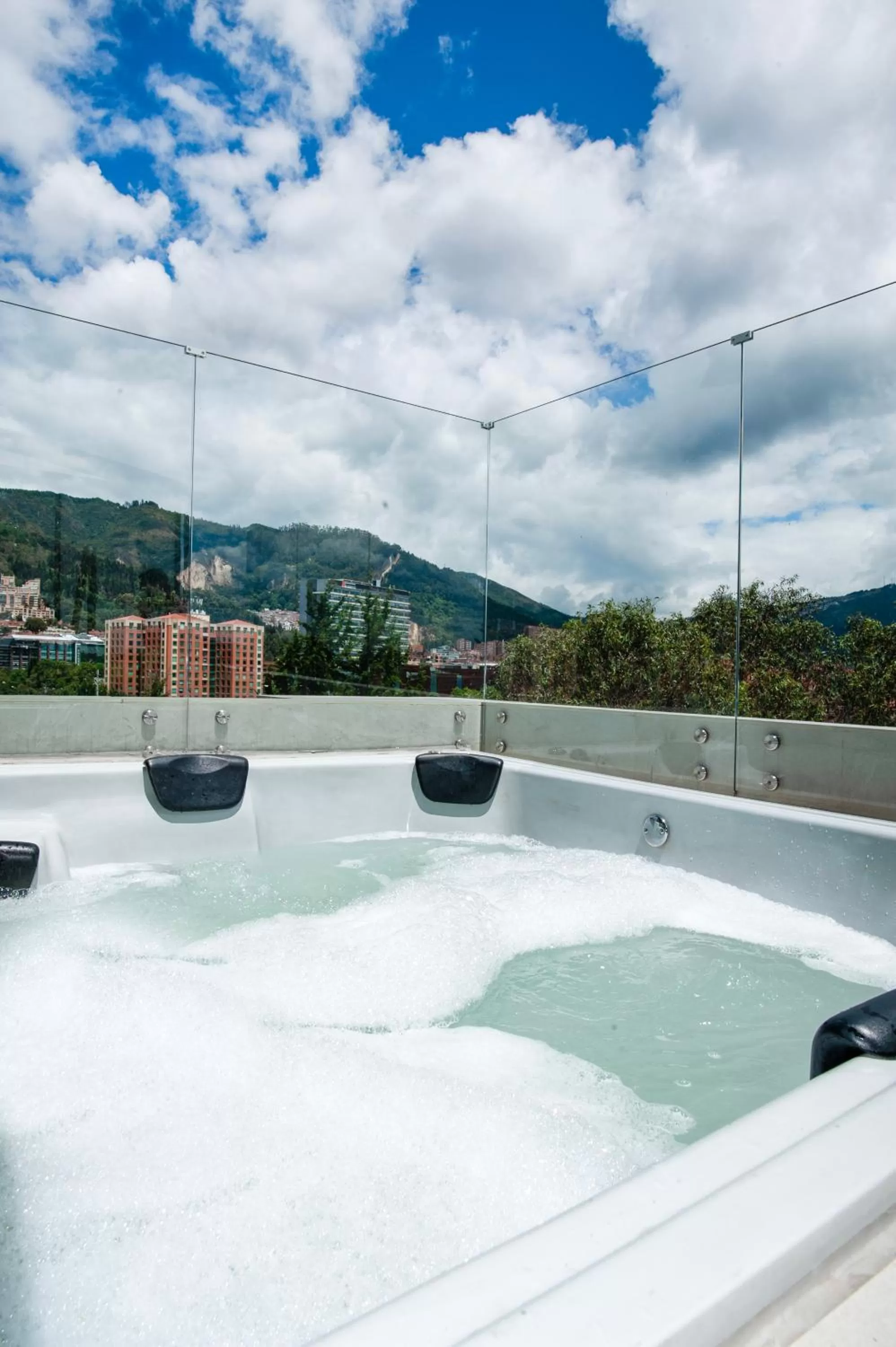 Mountain view in Hemma Bogotá Country Luxury Suites Hotel