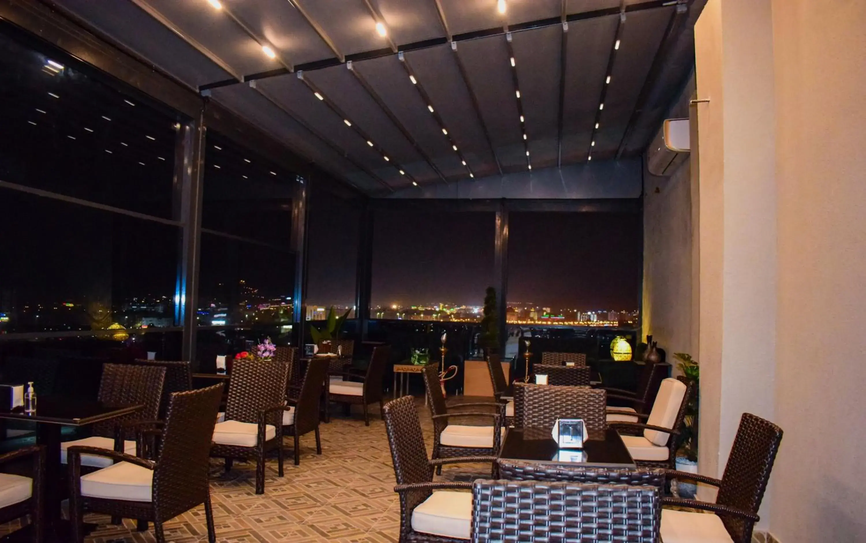 Restaurant/places to eat in The Secure Inn Hotel Muscat Restaurant/places to eat in The Secure Inn Hotel Muscat