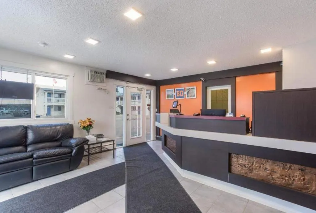 Motel Bo-Camrose, AB