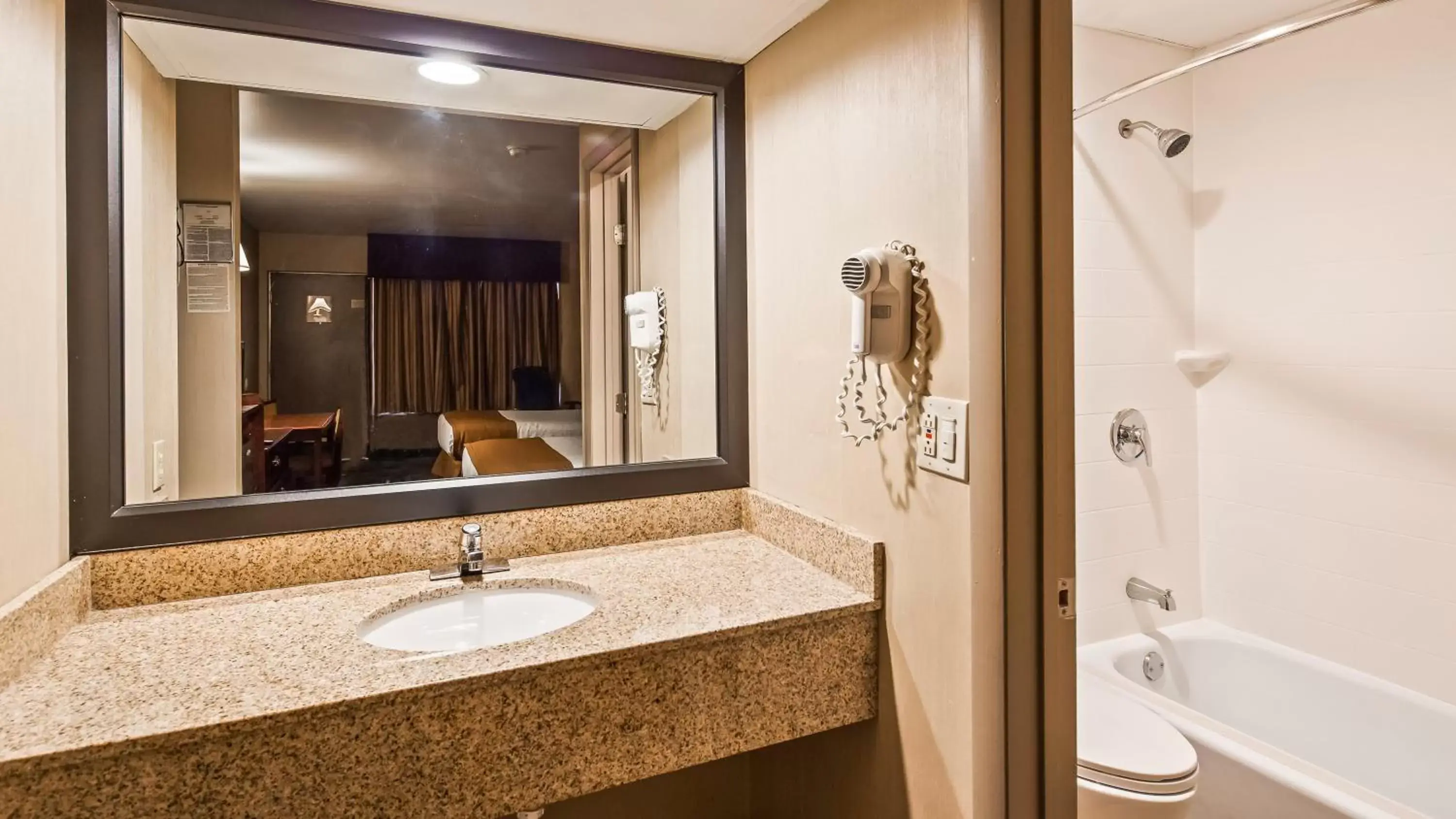 Shower, Bathroom in Best Western Gateway Adirondack Inn