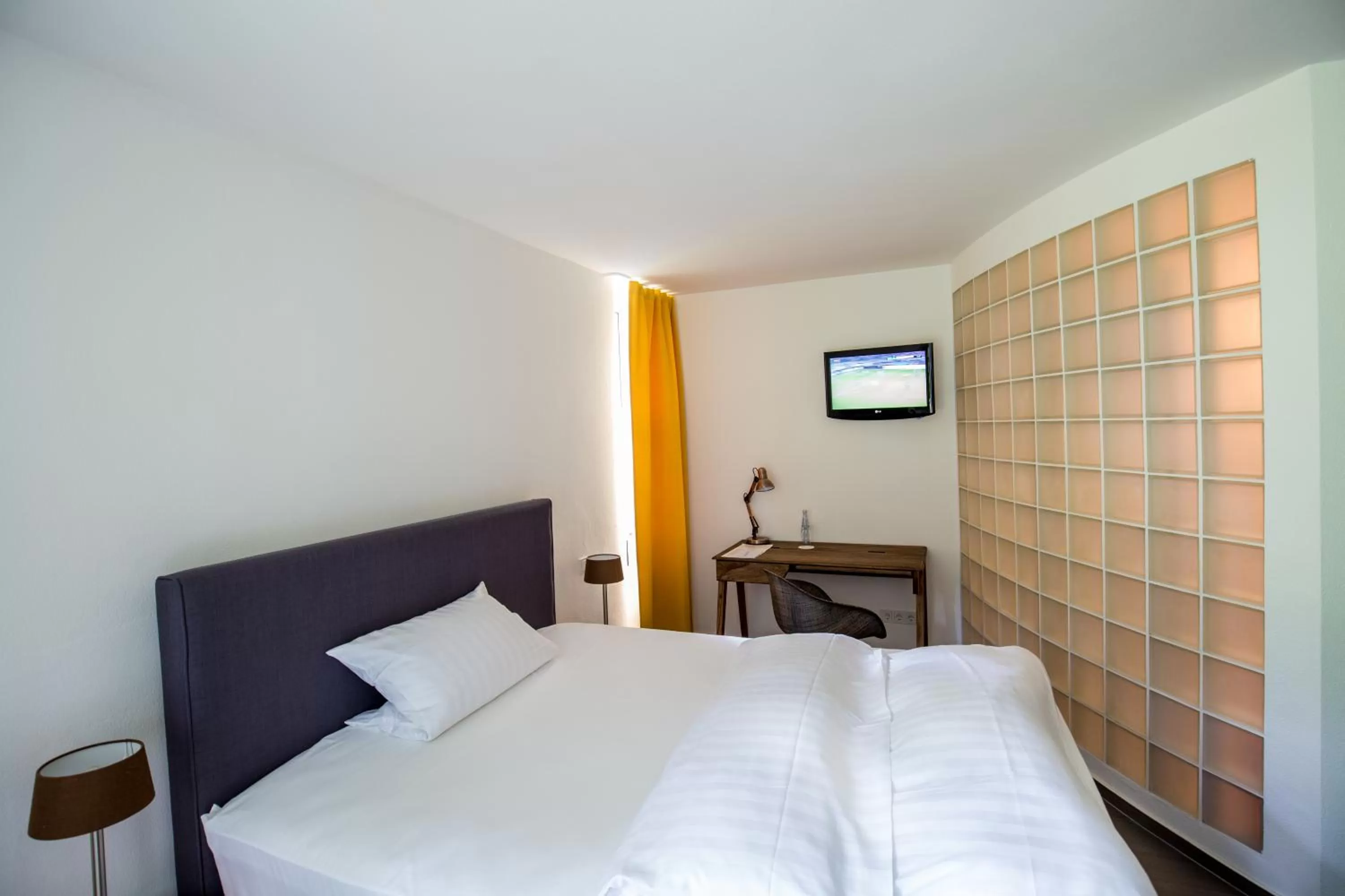 Photo of the whole room, Bed in Wald & Golfhotel Lottental