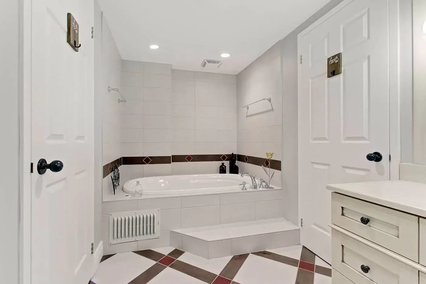 Bathroom in Hébergement Mont-Ste-Anne Condos