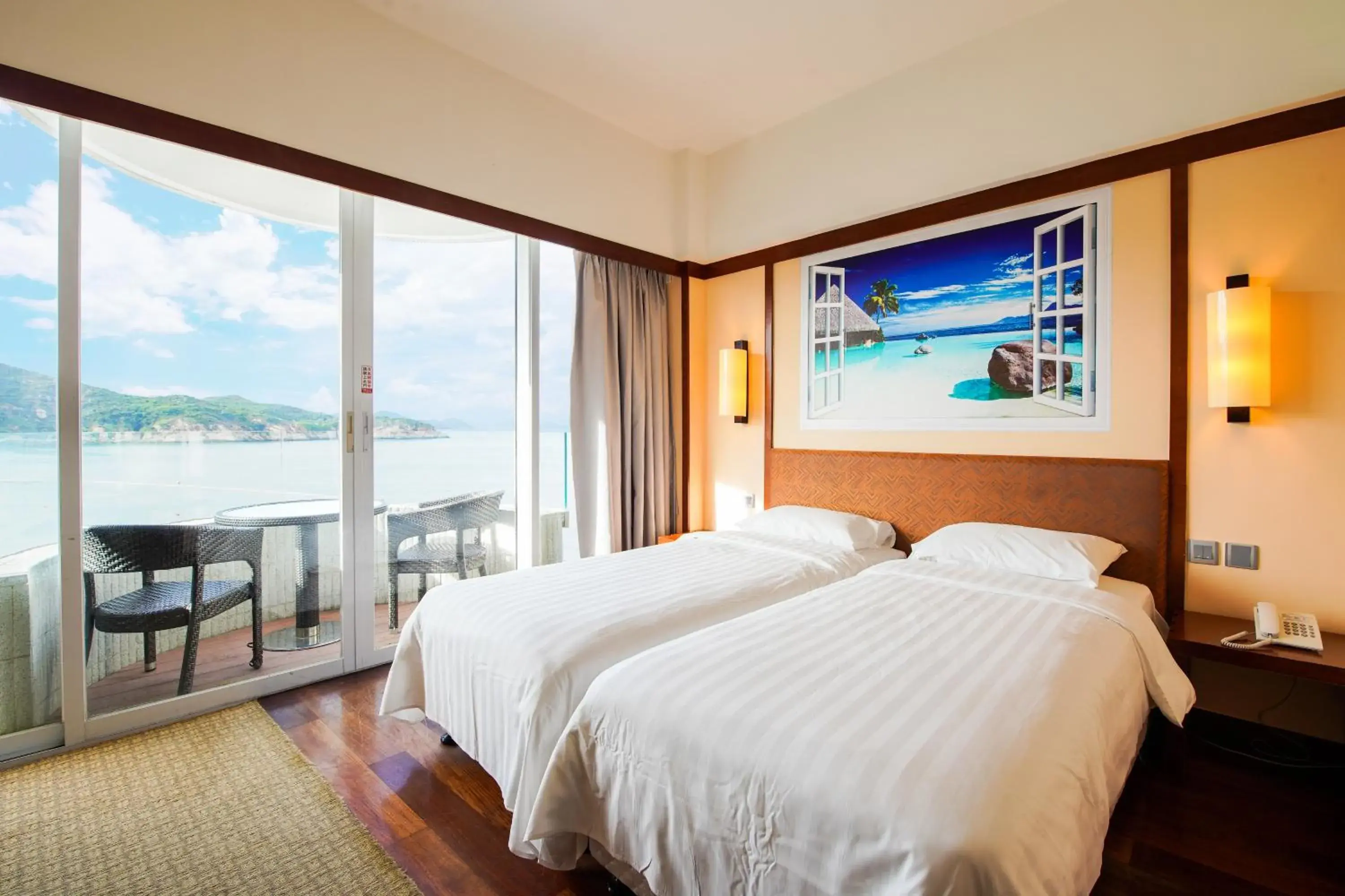 Bedroom, Mountain View in Warwick Hotel Cheung Chau