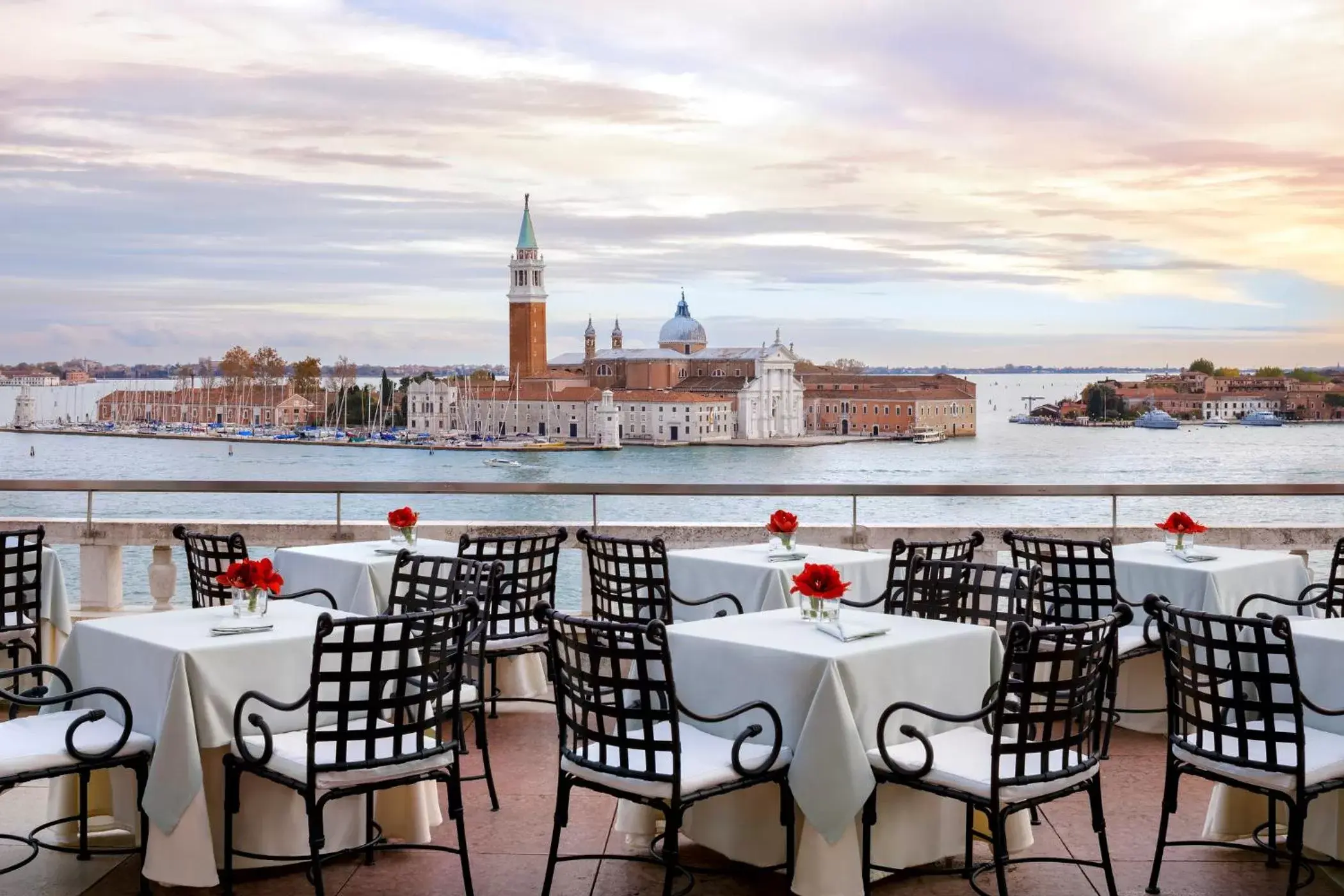 Patio, Restaurant/Places to Eat in Hotel Danieli, Venice