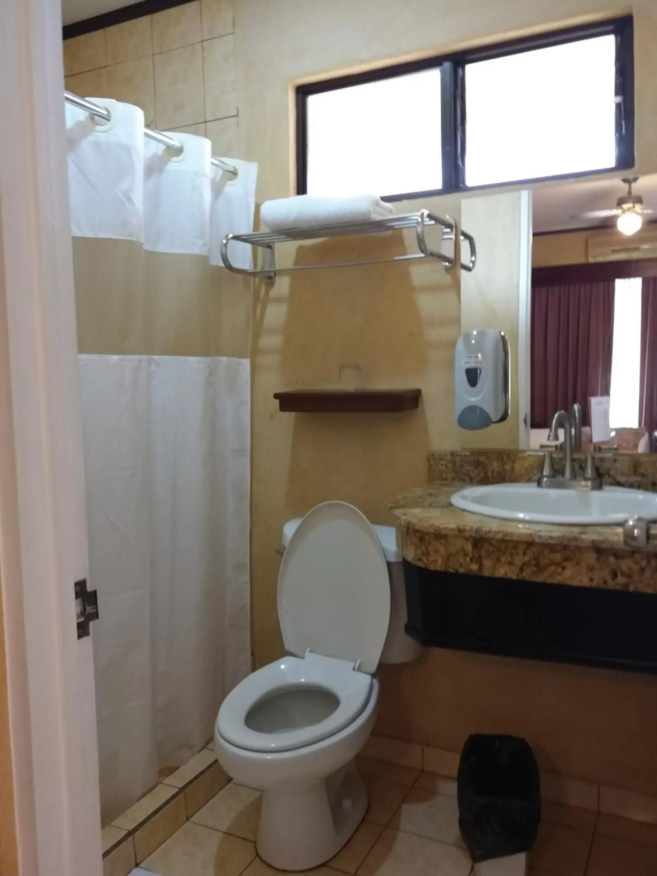 Bathroom in Hotel Zima