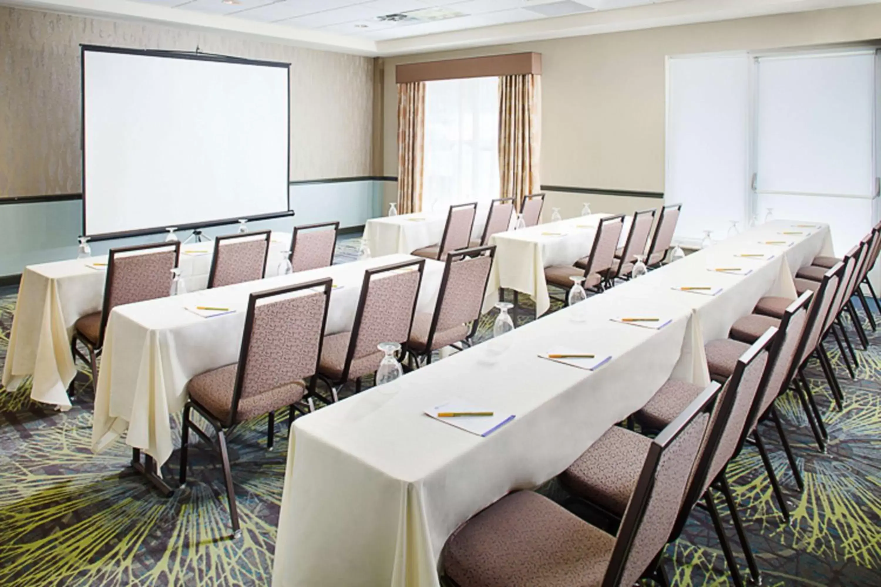 Meeting/conference room, Business Area/Conference Room in Hilton Garden Inn Albany Airport