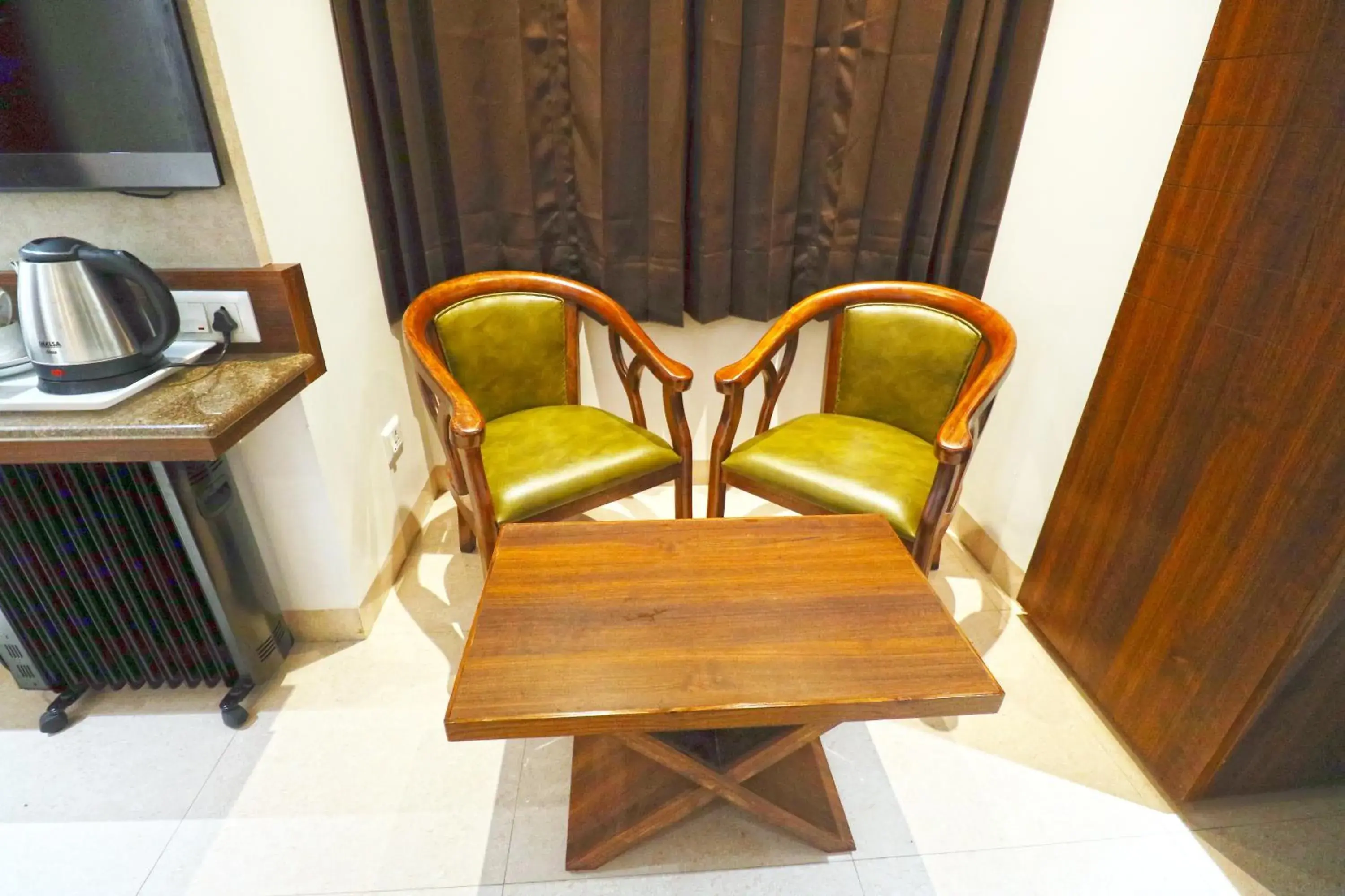 Seating Area in Hotel Sapphire Opposite Golden Temple