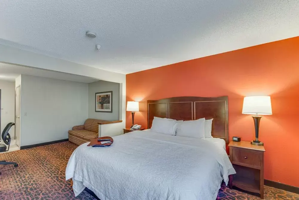Bed in Baymont by Wyndham Oklahoma City/Quail Springs