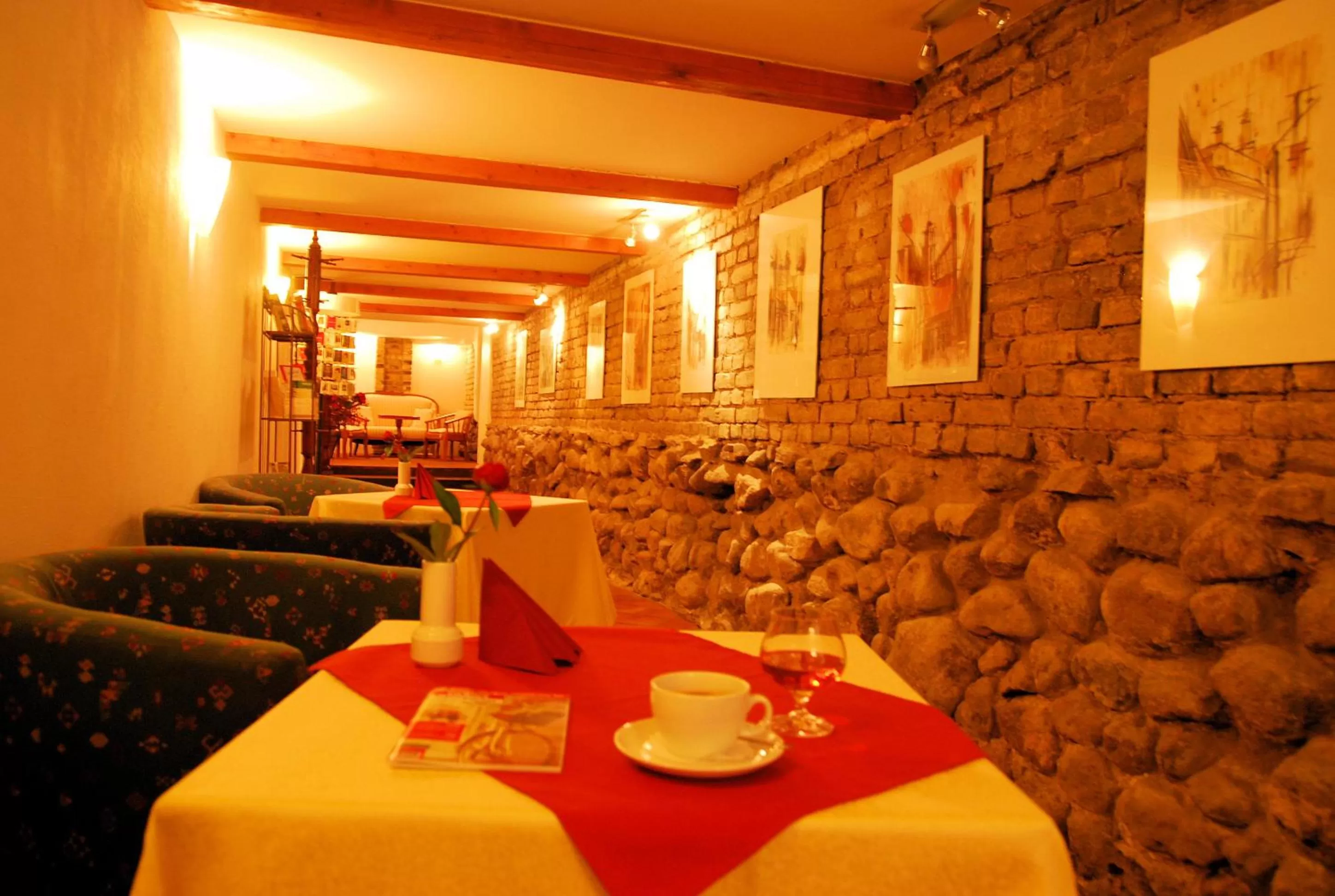 Restaurant/places to eat in City Gate