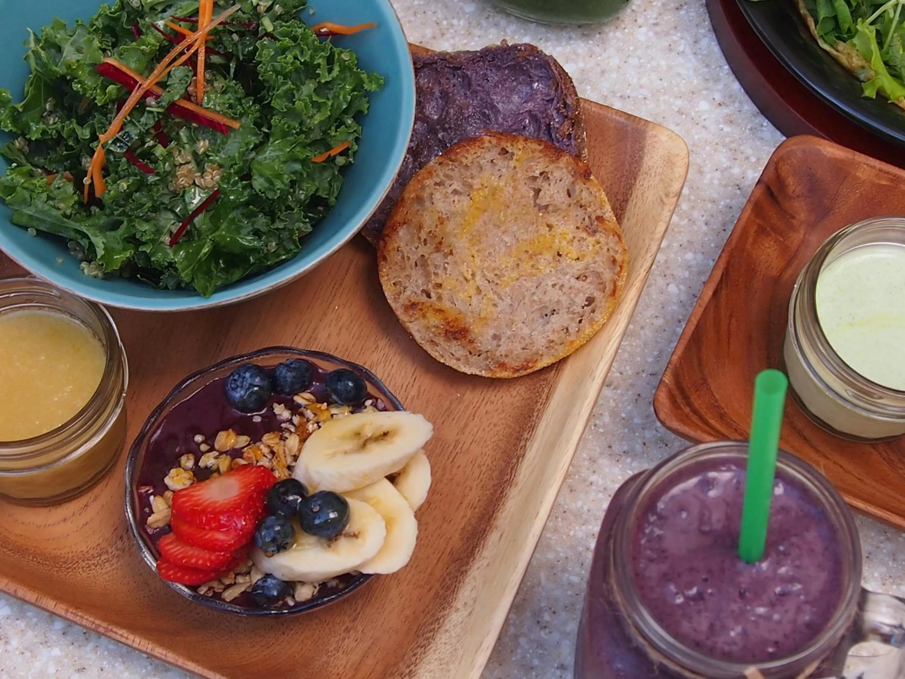 Restaurant/places to eat in Shoreline Hotel Waikiki