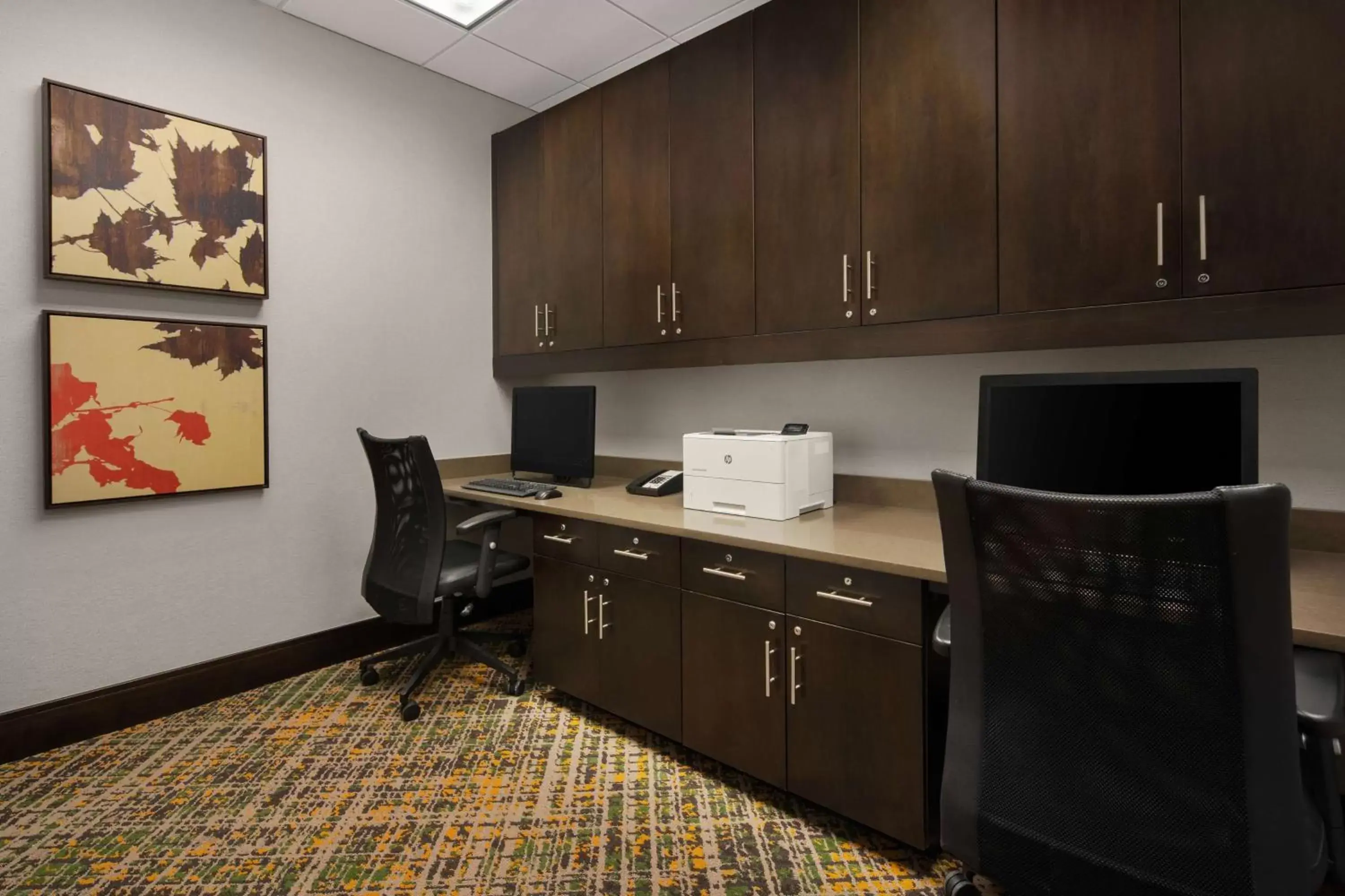 Business facilities, Kitchen/Kitchenette in Homewood Suites Springfield