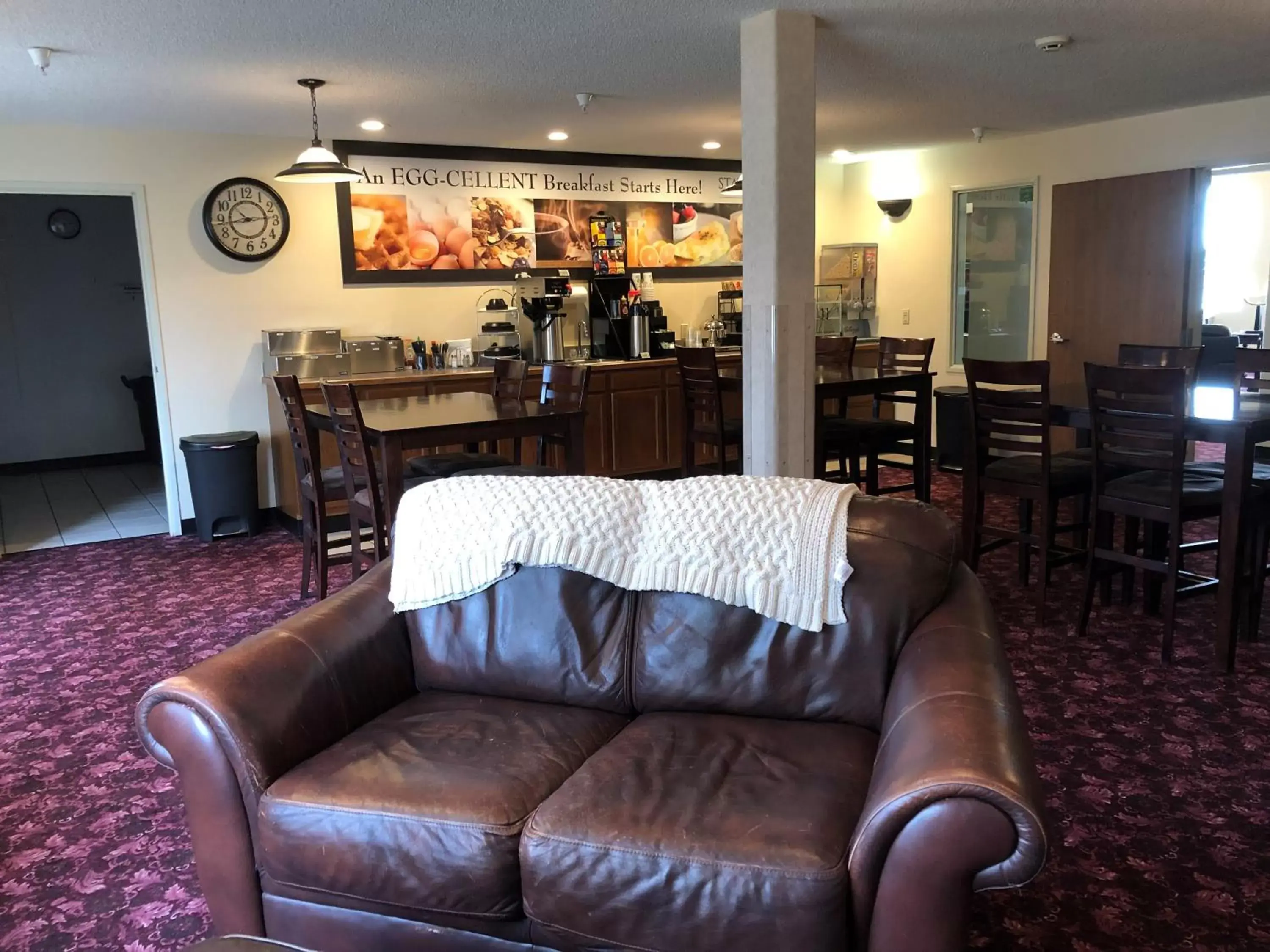 Food and drinks in Stay Wise Inn Cedaredge