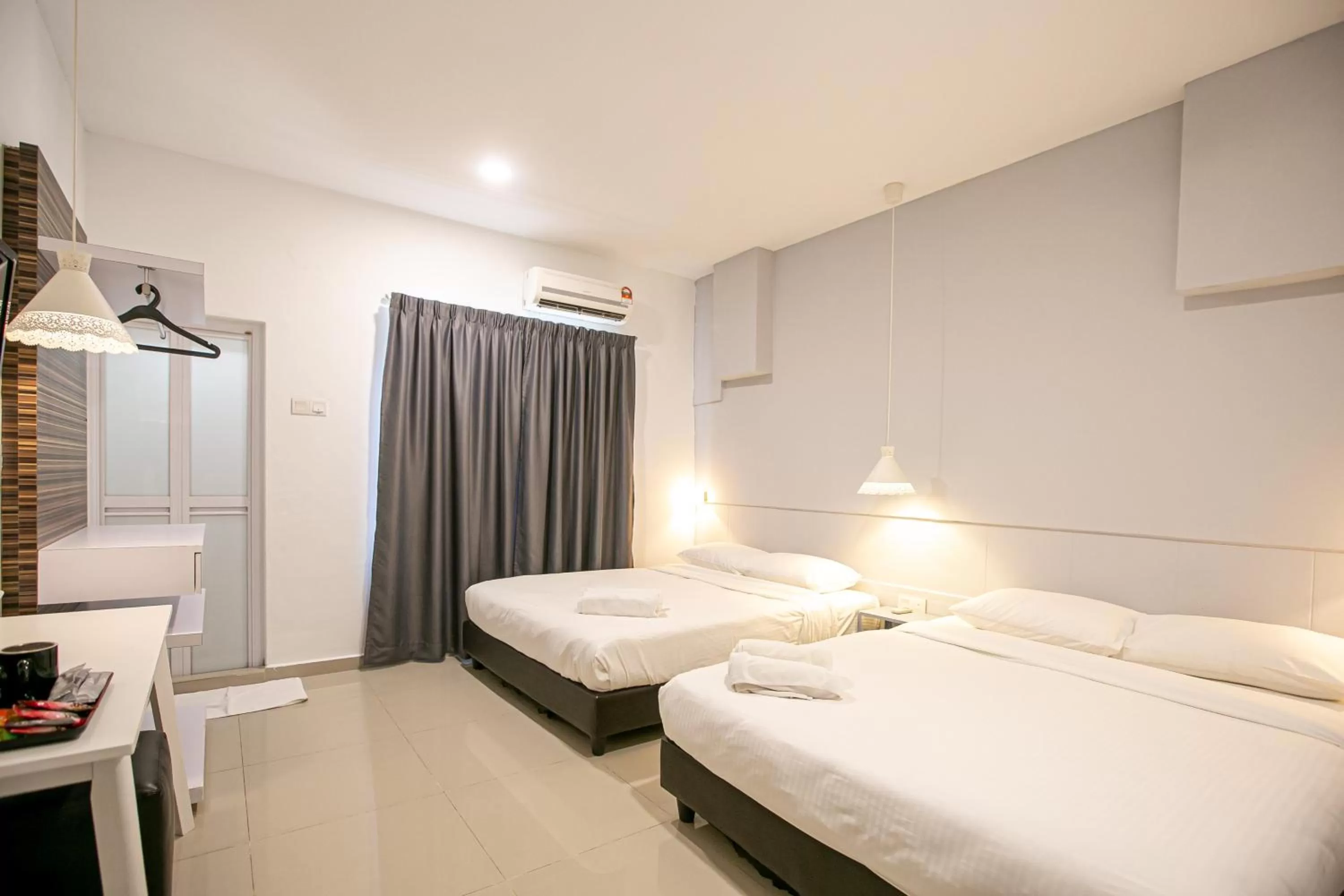 Photo of the whole room, Bed in Grand Swiss Hotel