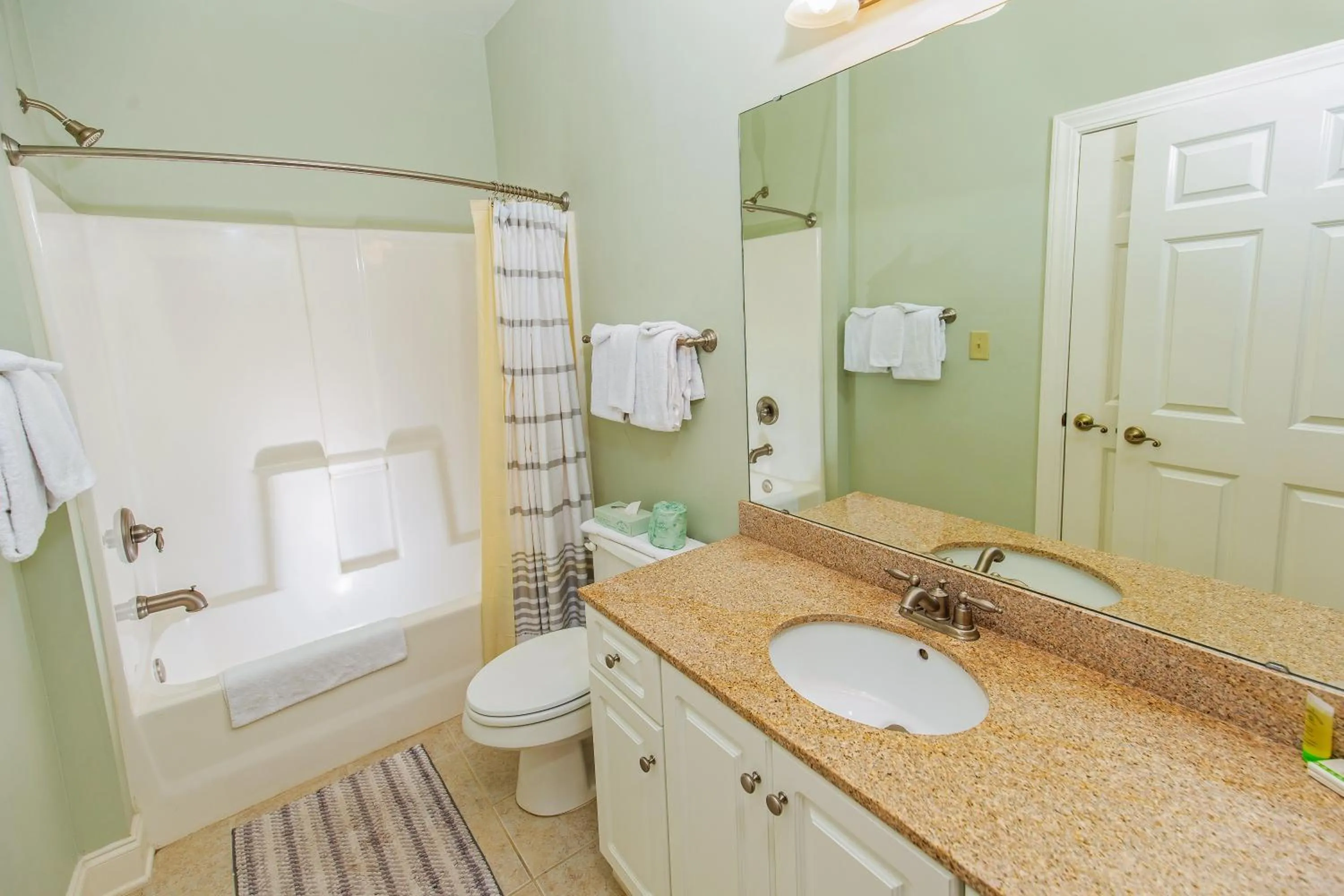Bathroom in Grande Villas at World Tour Golf Resort