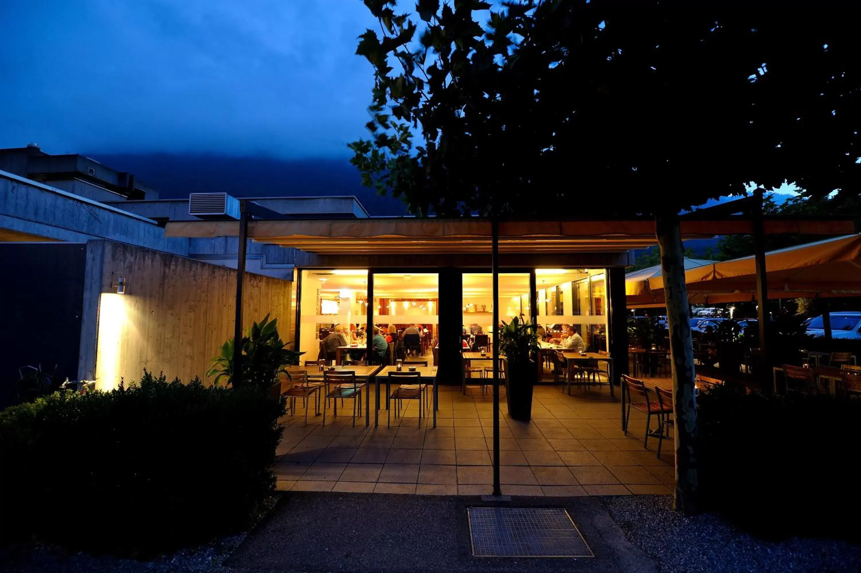 Restaurant/places to eat in Hotel Sommerau