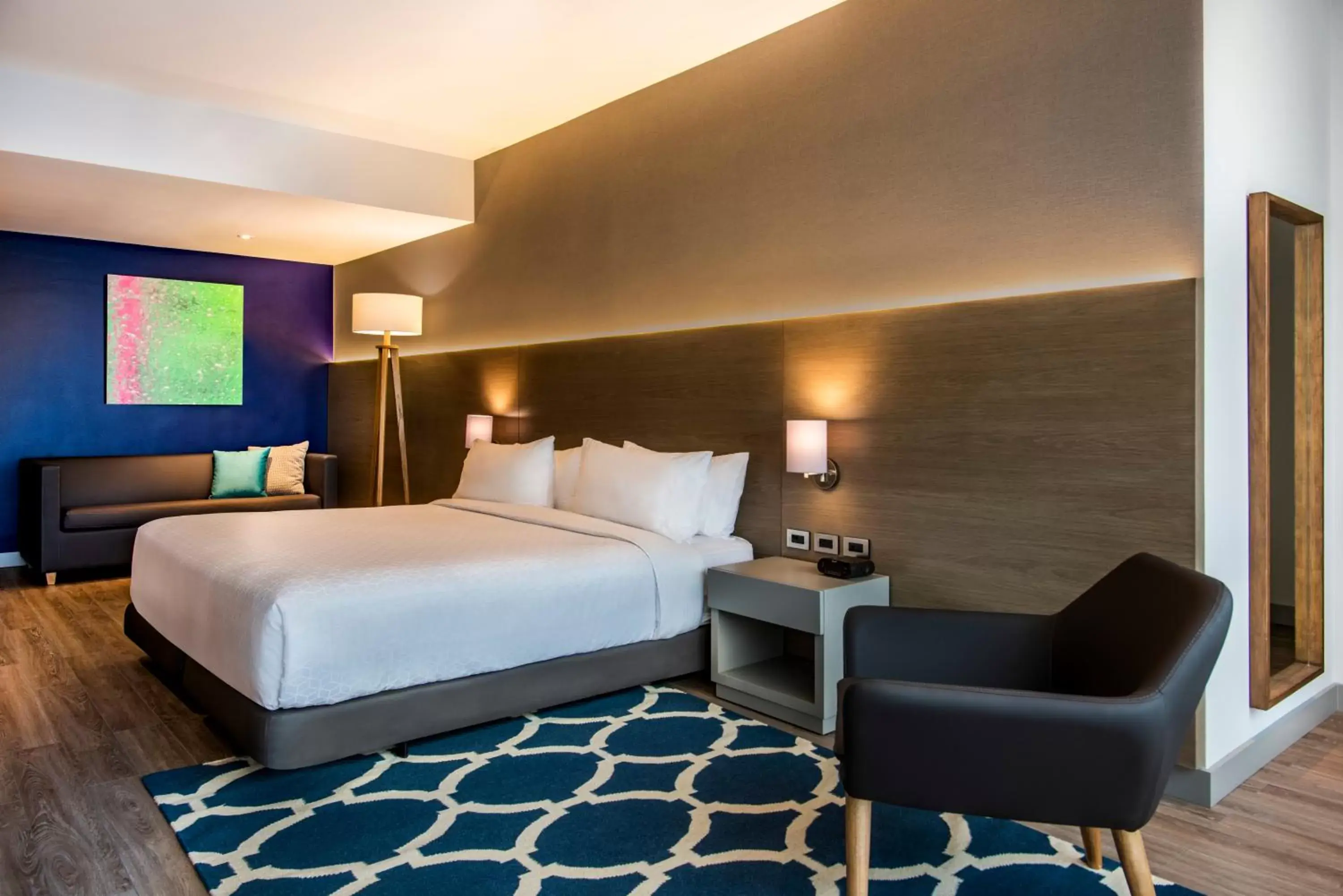 Photo of the whole room, Bed in Holiday Inn Express Bogotá - Parque La 93, an IHG Hotel