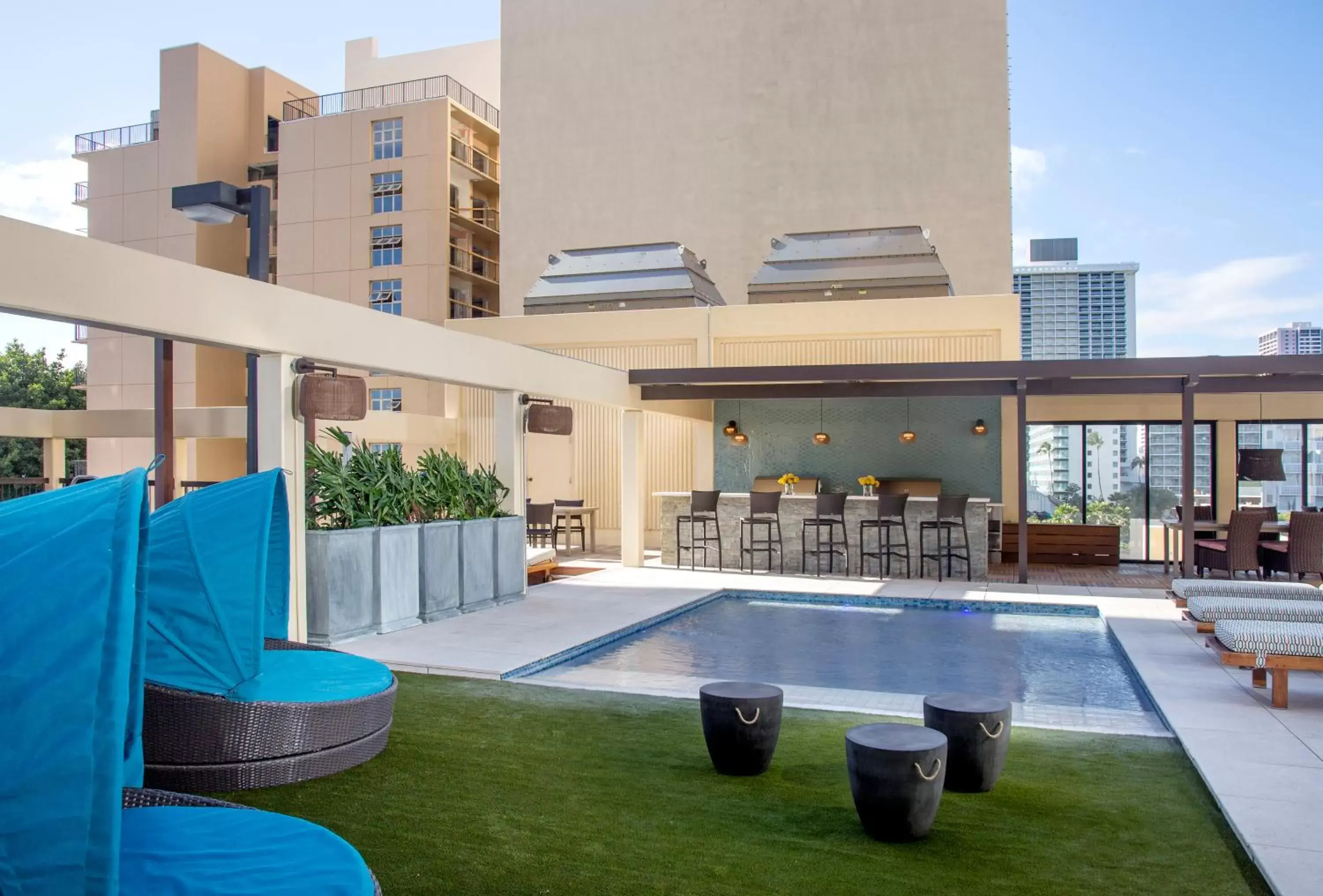 Pool view, Swimming Pool in Aston Waikiki Beach Tower