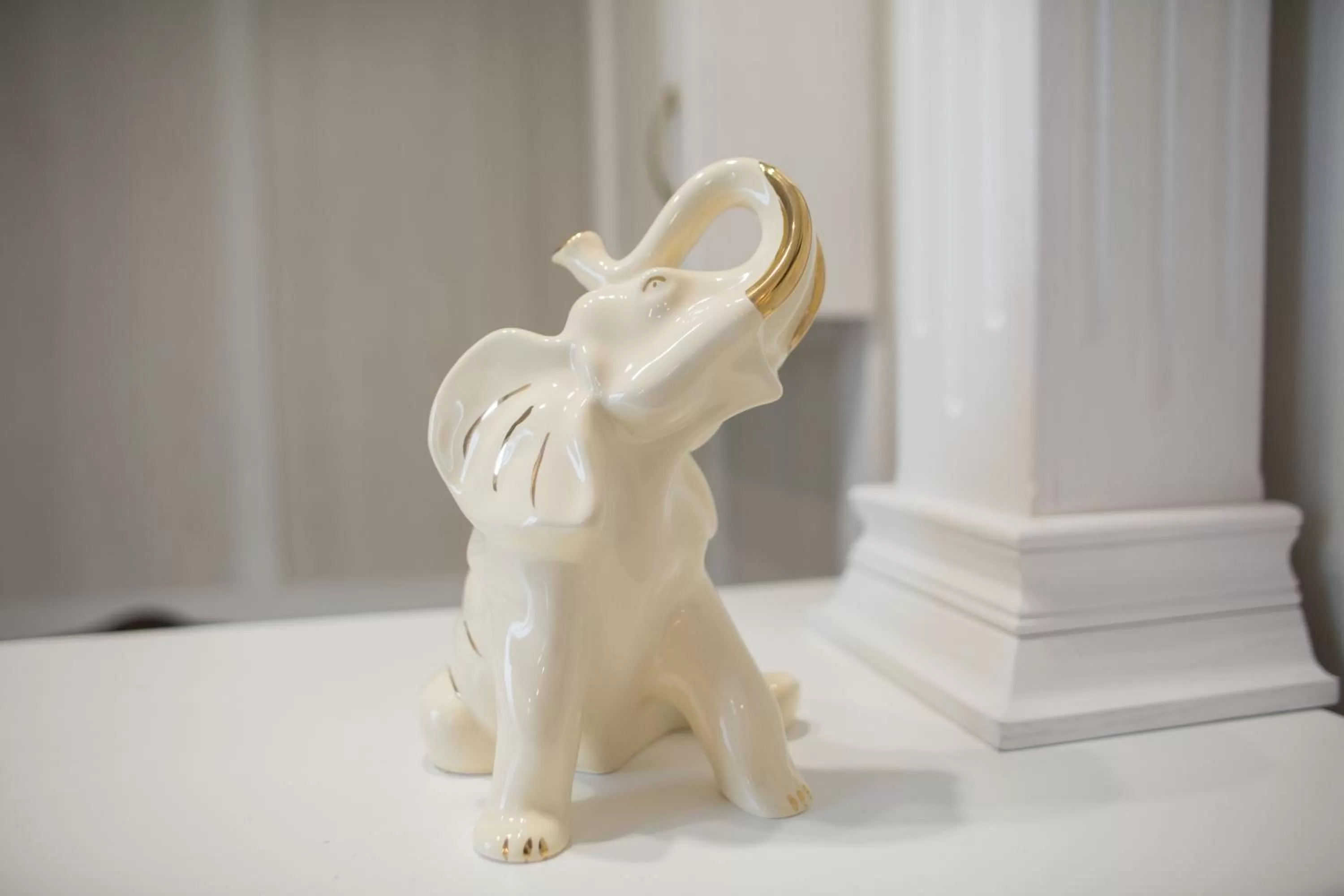 Communal lounge/ TV room in Boutique Hotel Deluxe