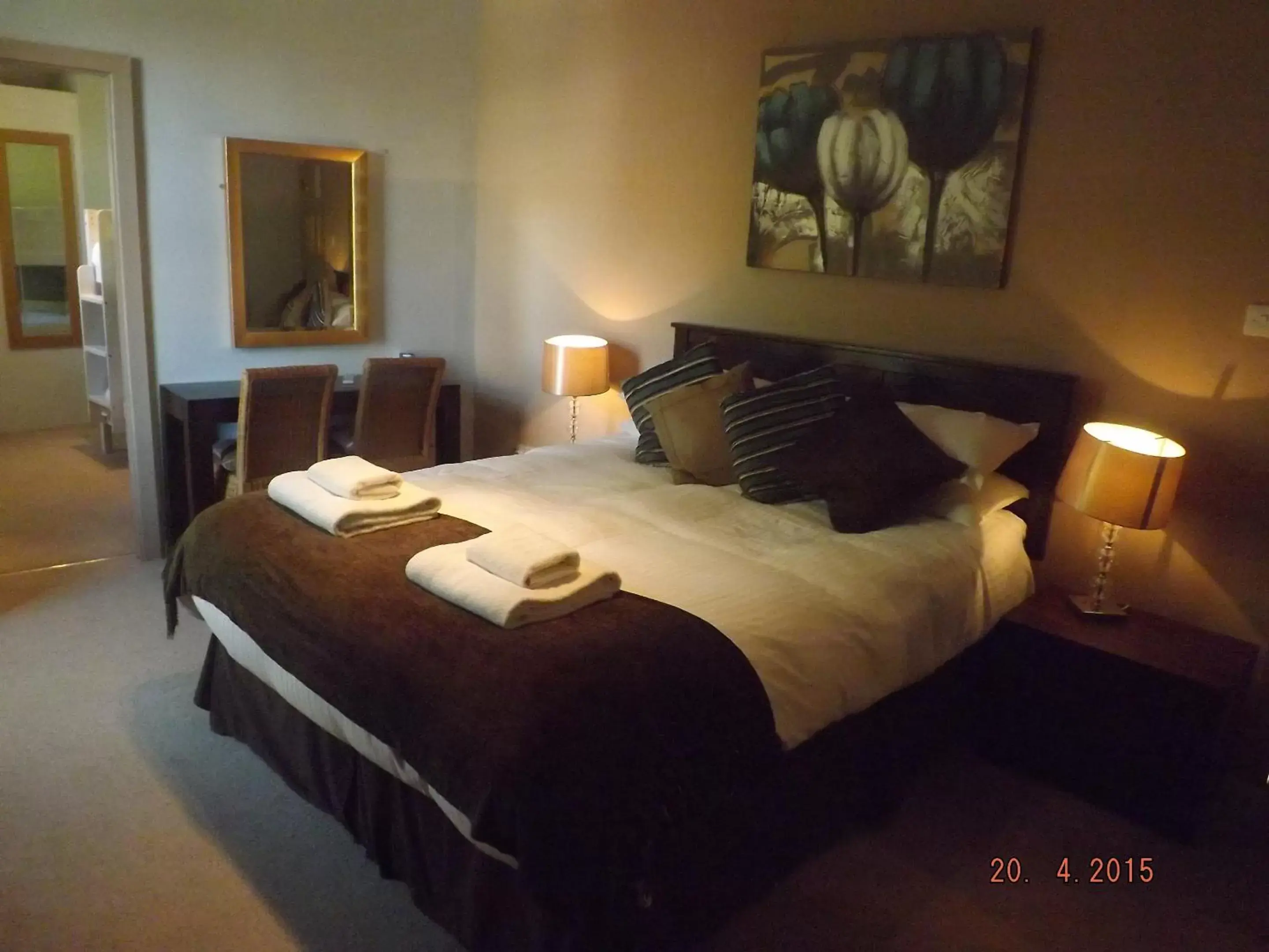 Superior Triple Room in White Hart Inn