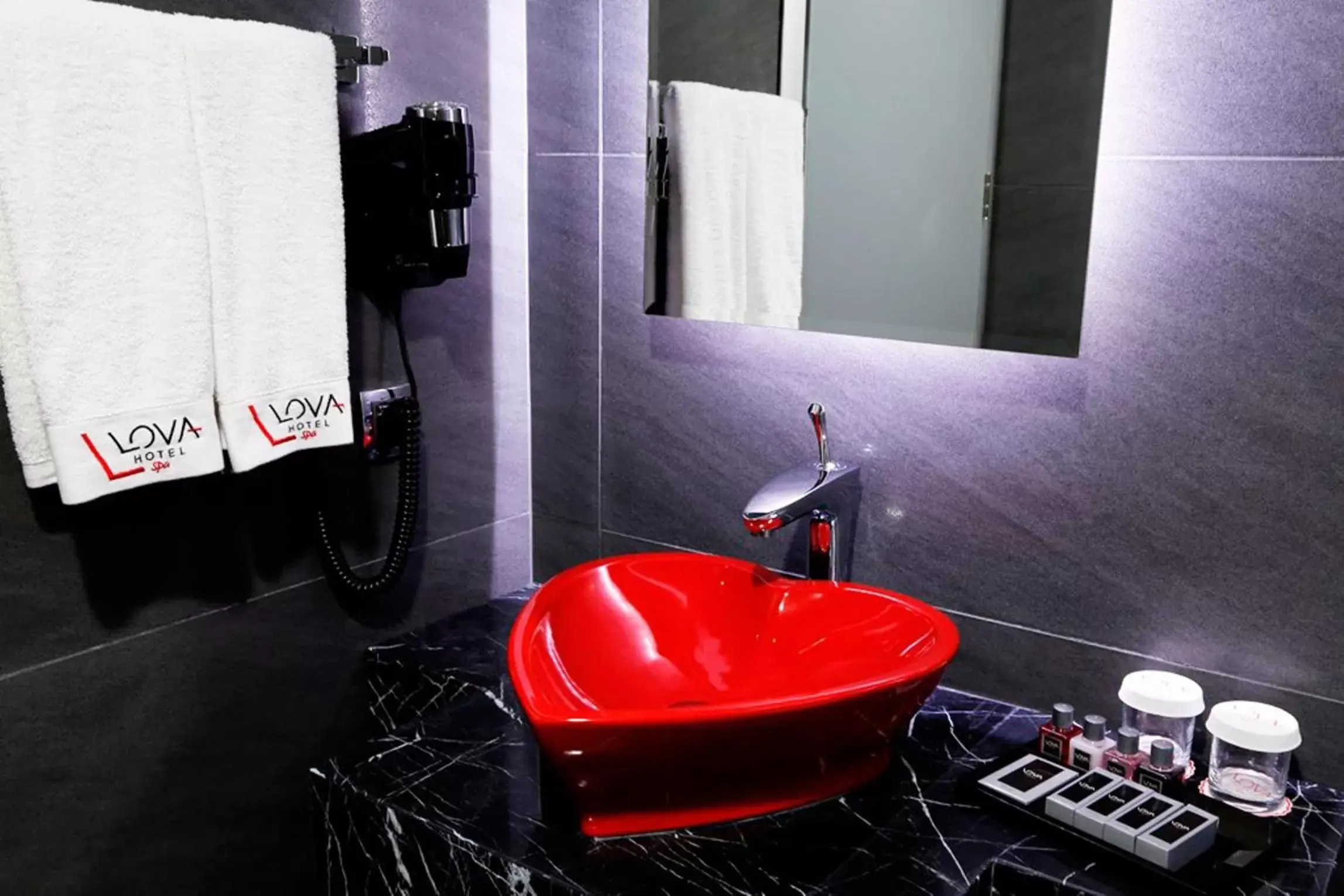 Bathroom in Yalova Lova Hotel & SPA Yalova