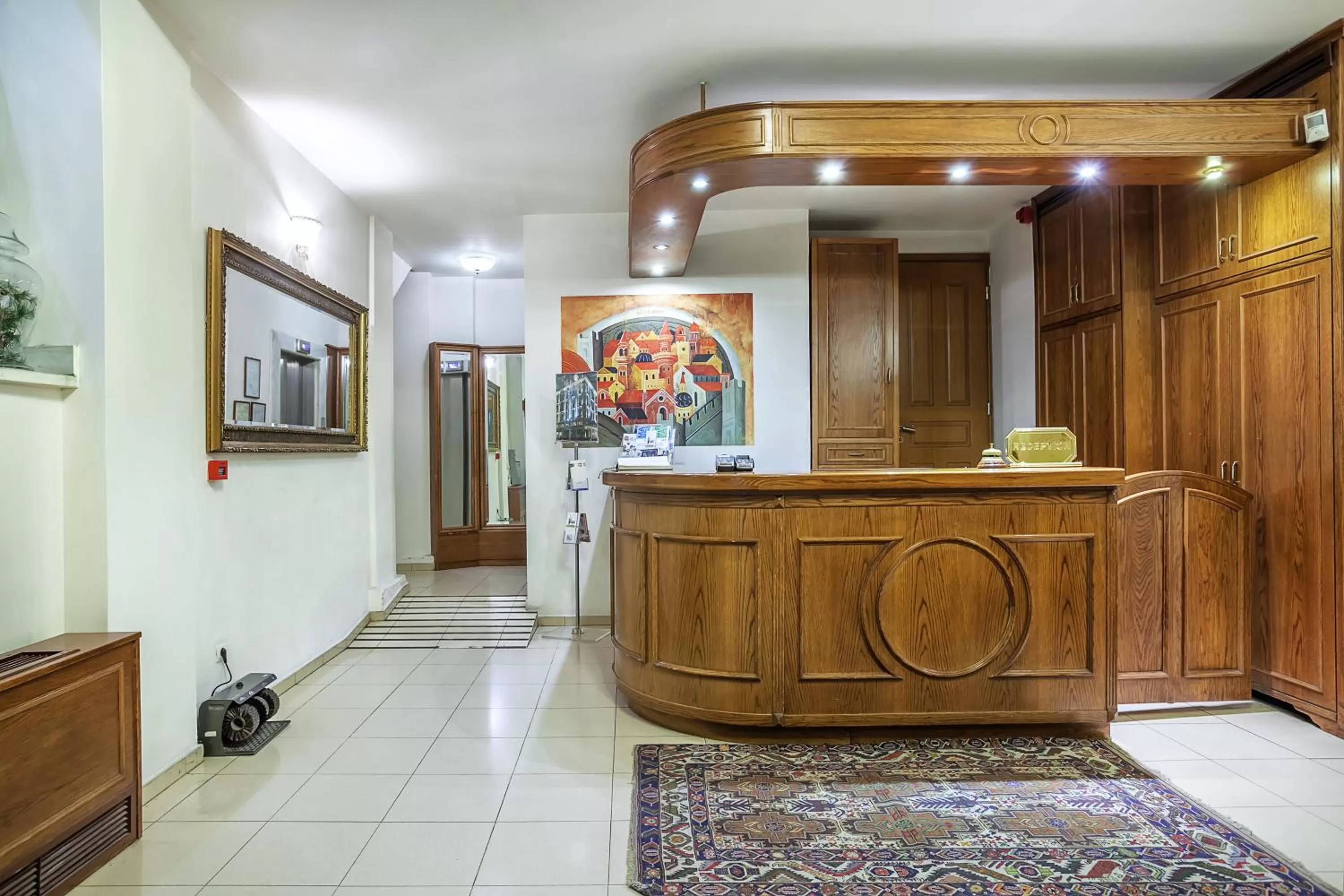 Lobby or reception in Minerva Premier Hotel