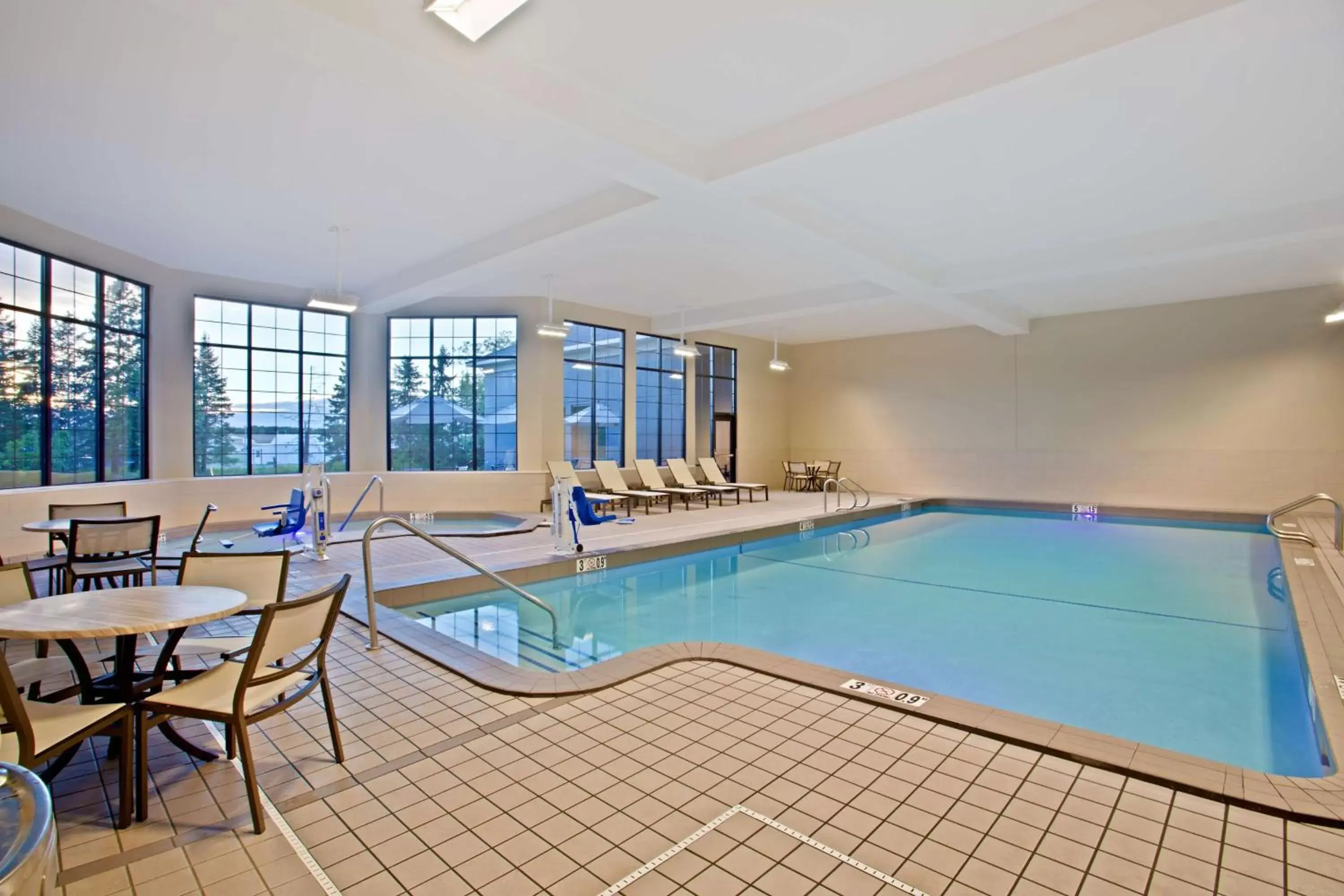 Pool view, Swimming Pool in Hampton Inn Sault Ste Marie, MI