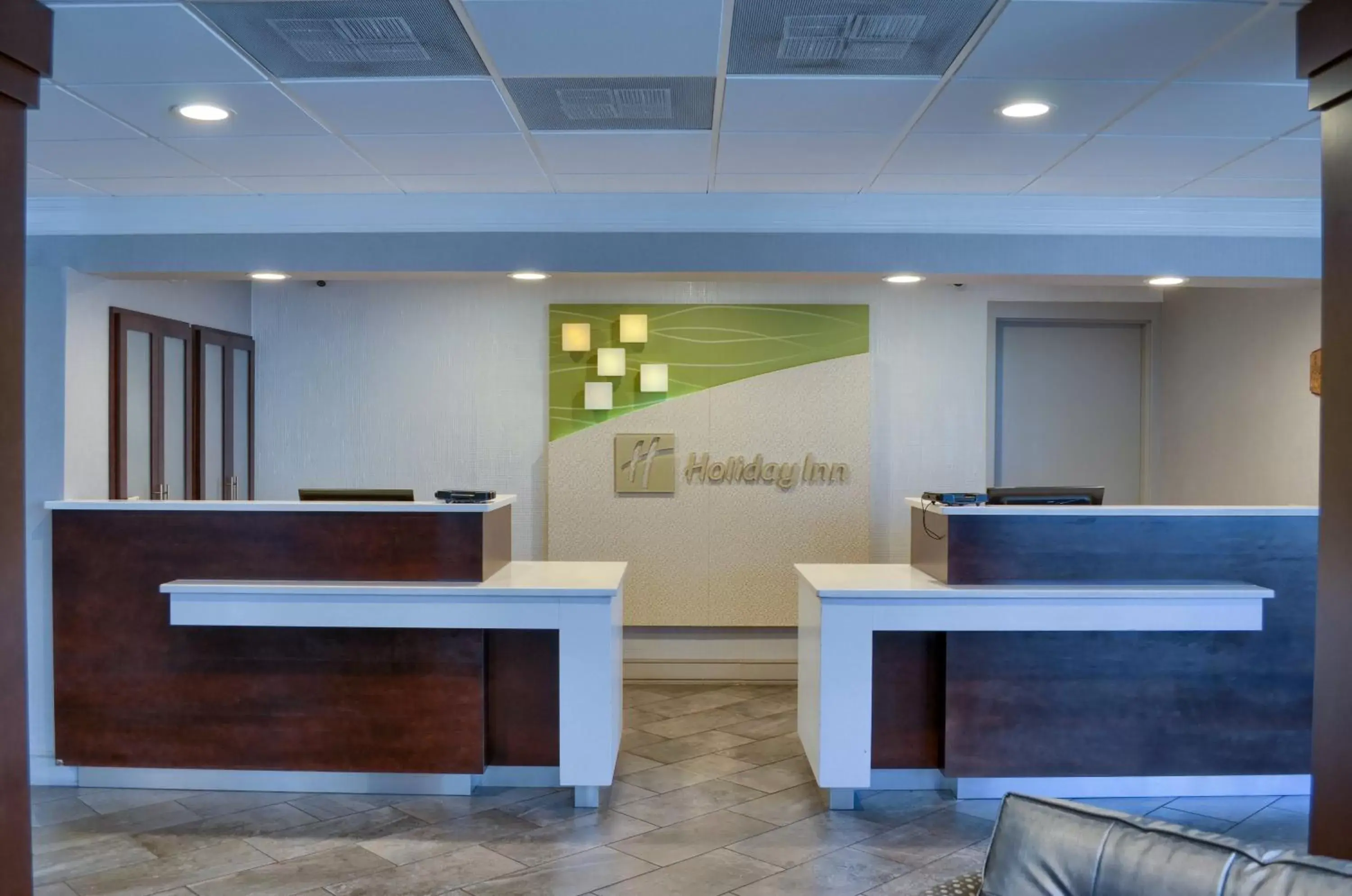 Lobby or reception in Holiday Inn Mobile West I-10, an IHG Hotel