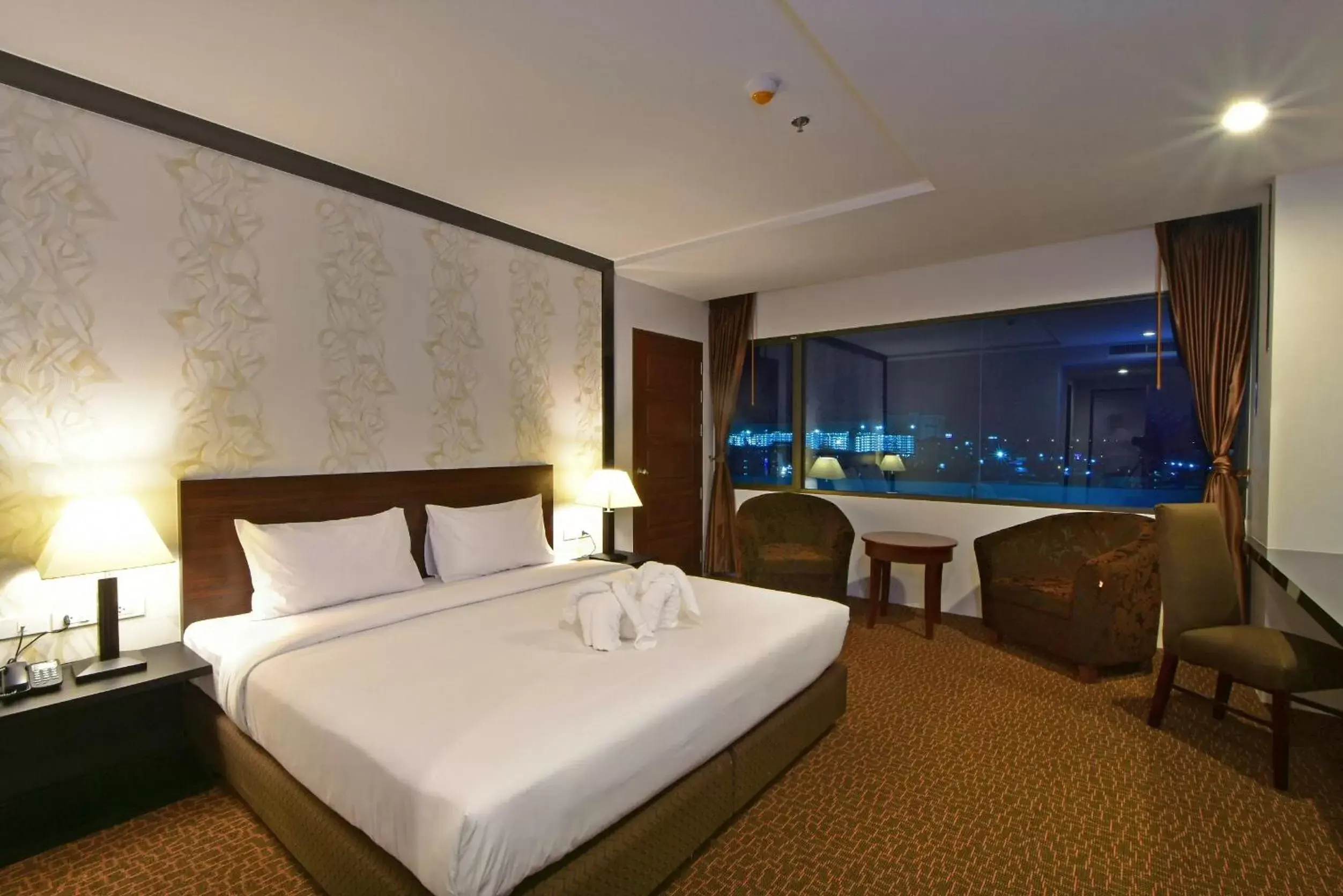 Bed in Siam Oriental Hotel