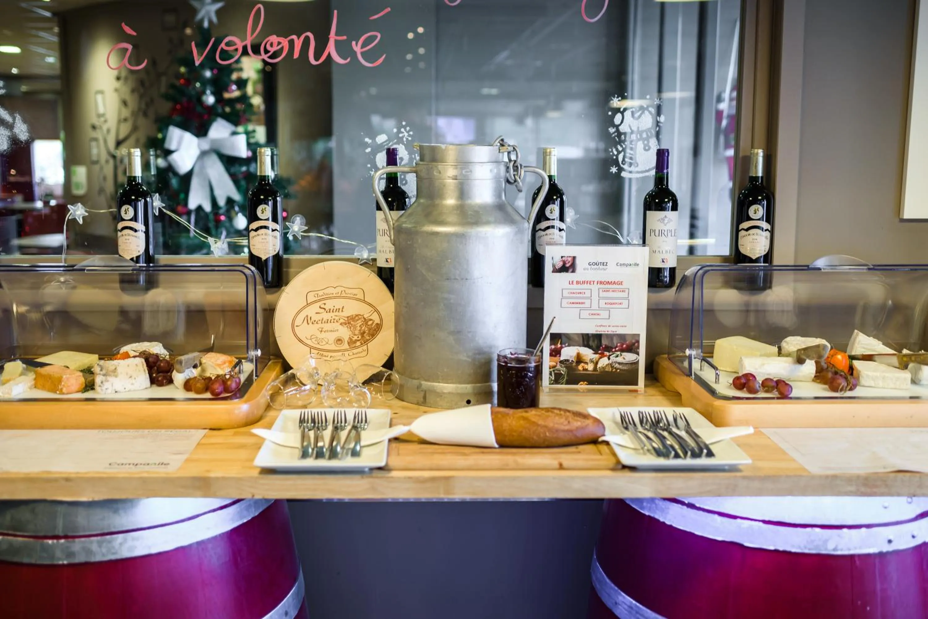 Restaurant/places to eat in Campanile Toulouse Purpan