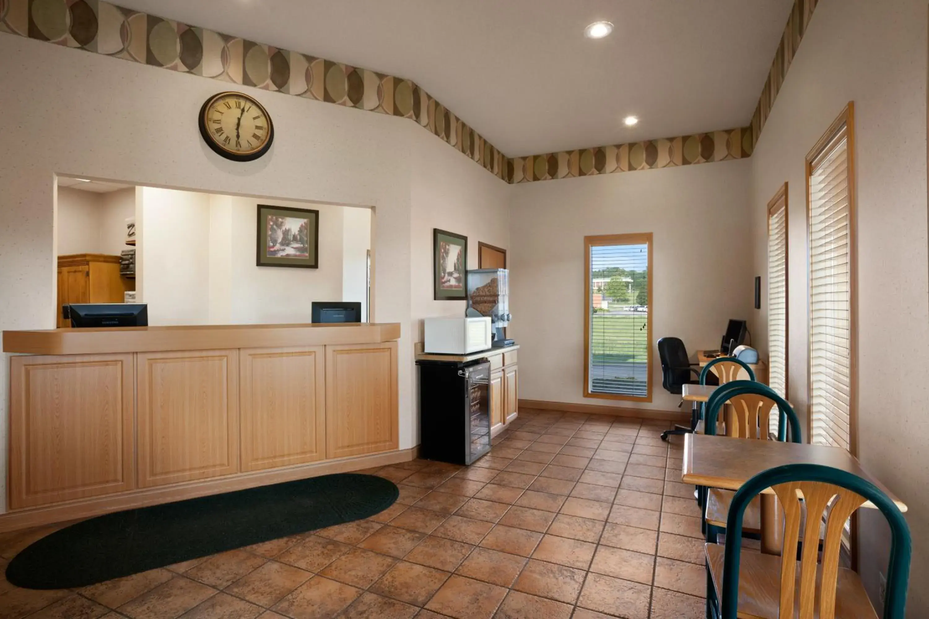 Lobby or reception in Super 8 by Wyndham Collinsville St. Louis