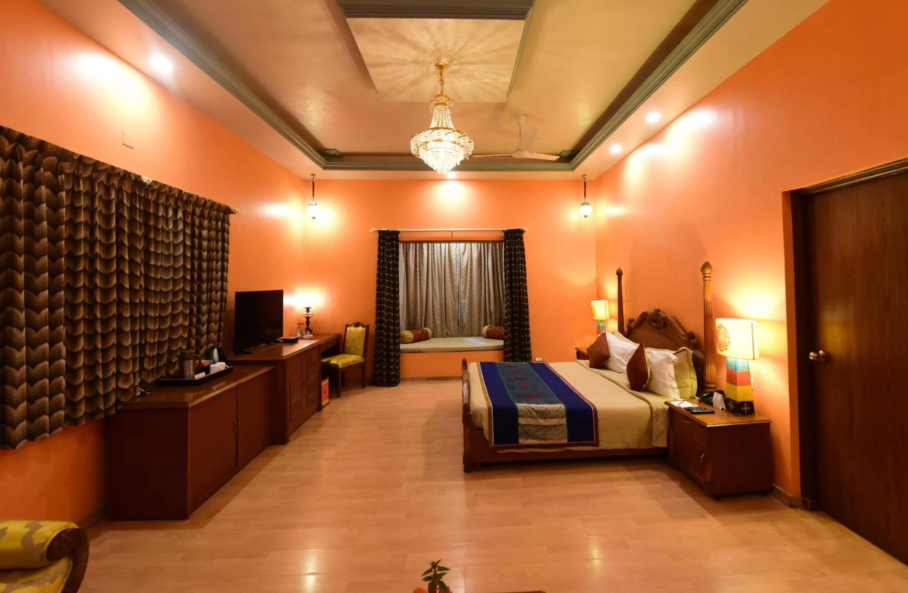 Bedroom, Bed in jüSTa Rajputana Resort & Convention Centre, Udaipur