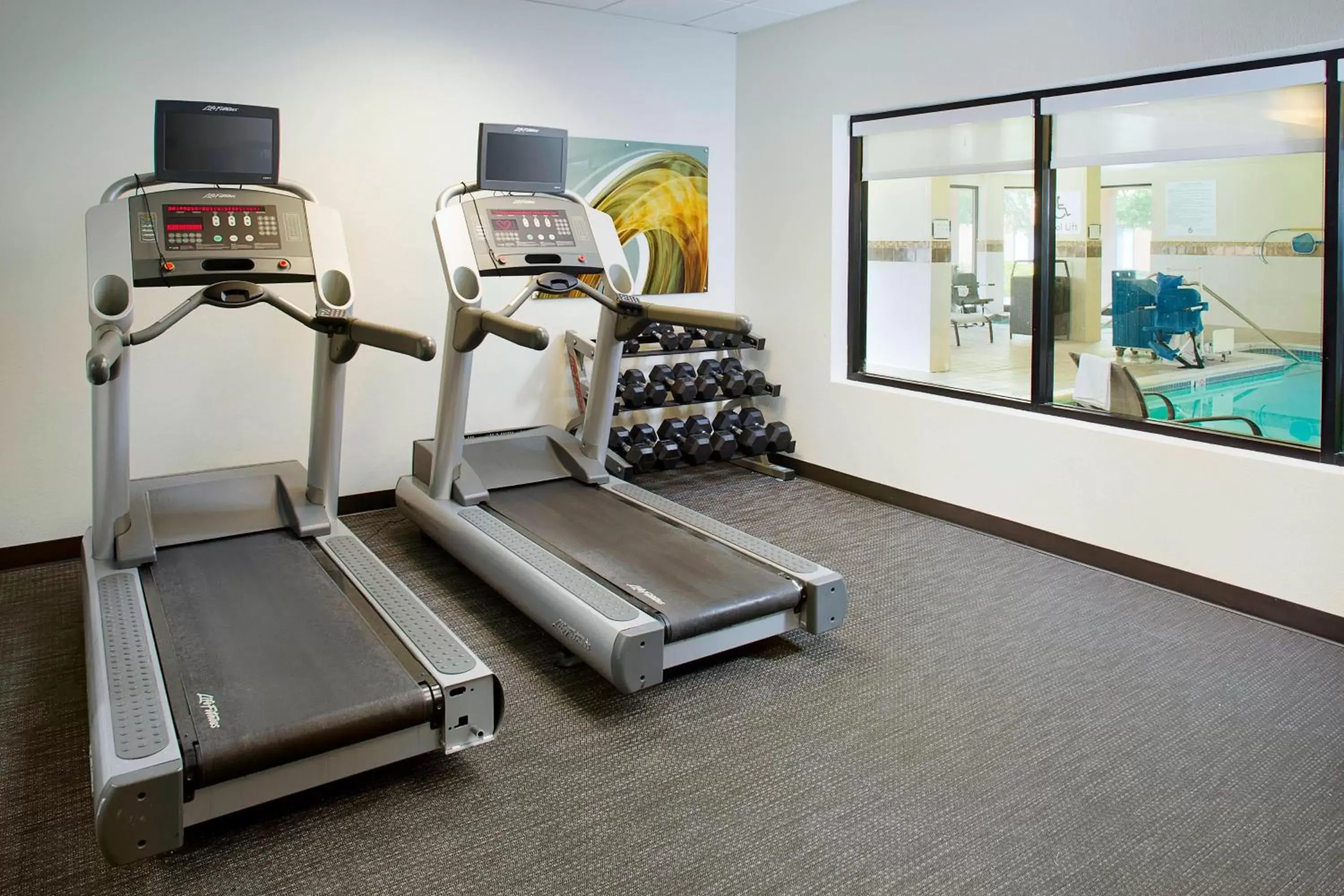 Fitness centre/facilities, Fitness Center/Facilities in Courtyard by Marriott Richmond Airport