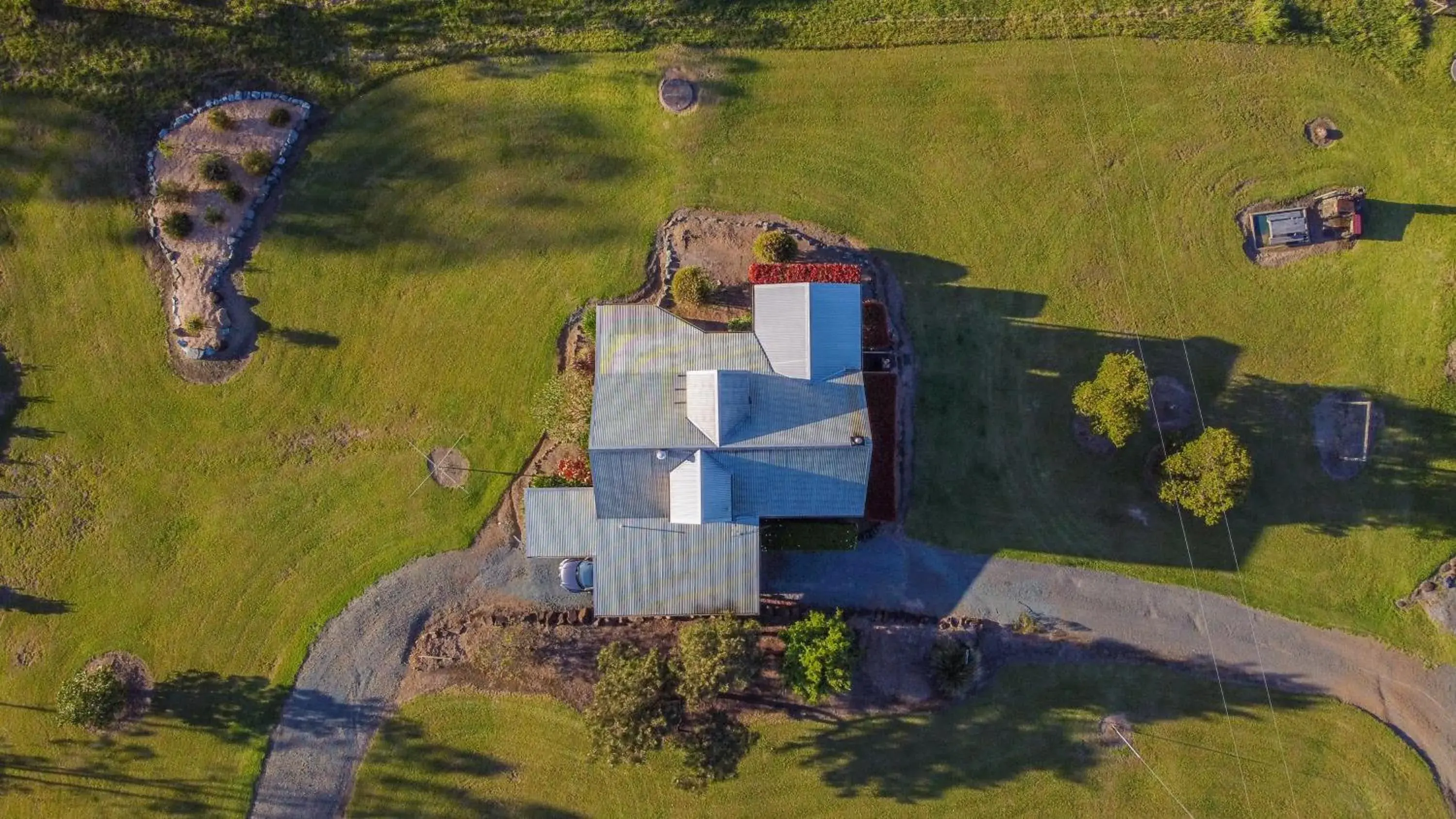 Bird's-eye View in Clarendon Forest Retreat