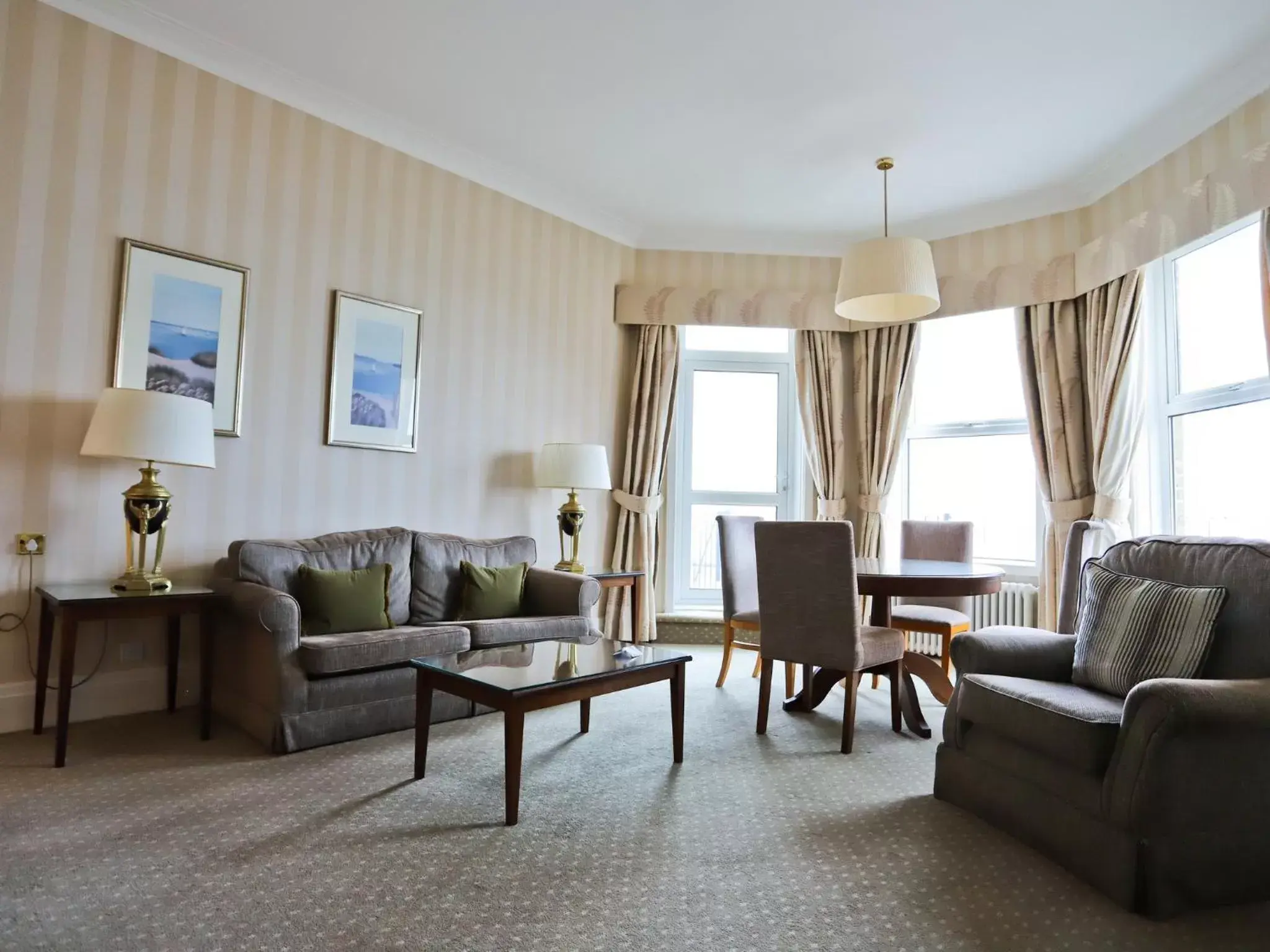 Seating Area in Bournemouth Carlton Hotel, BW Signature Collection