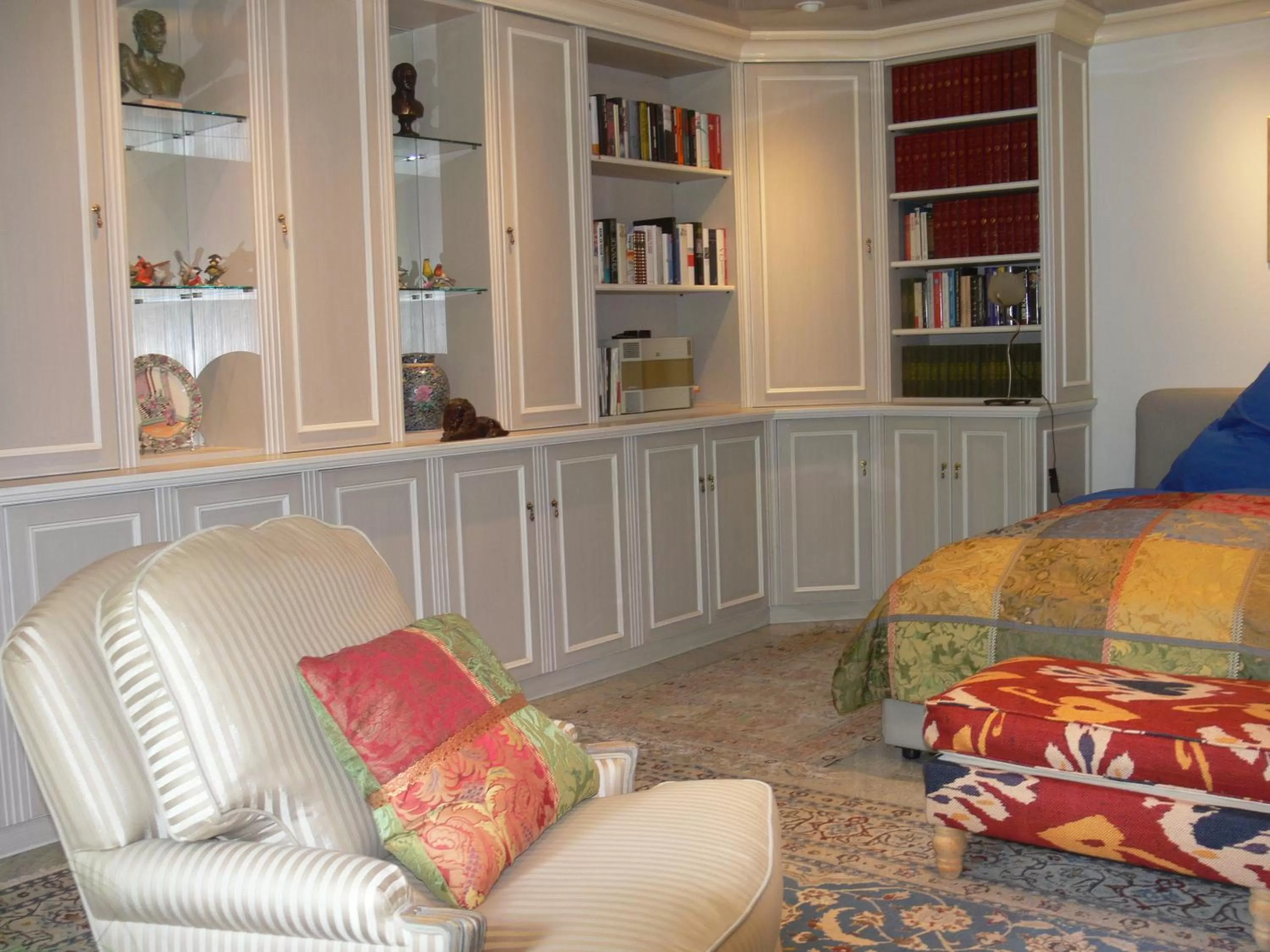 Library in Die Villa Mettmann