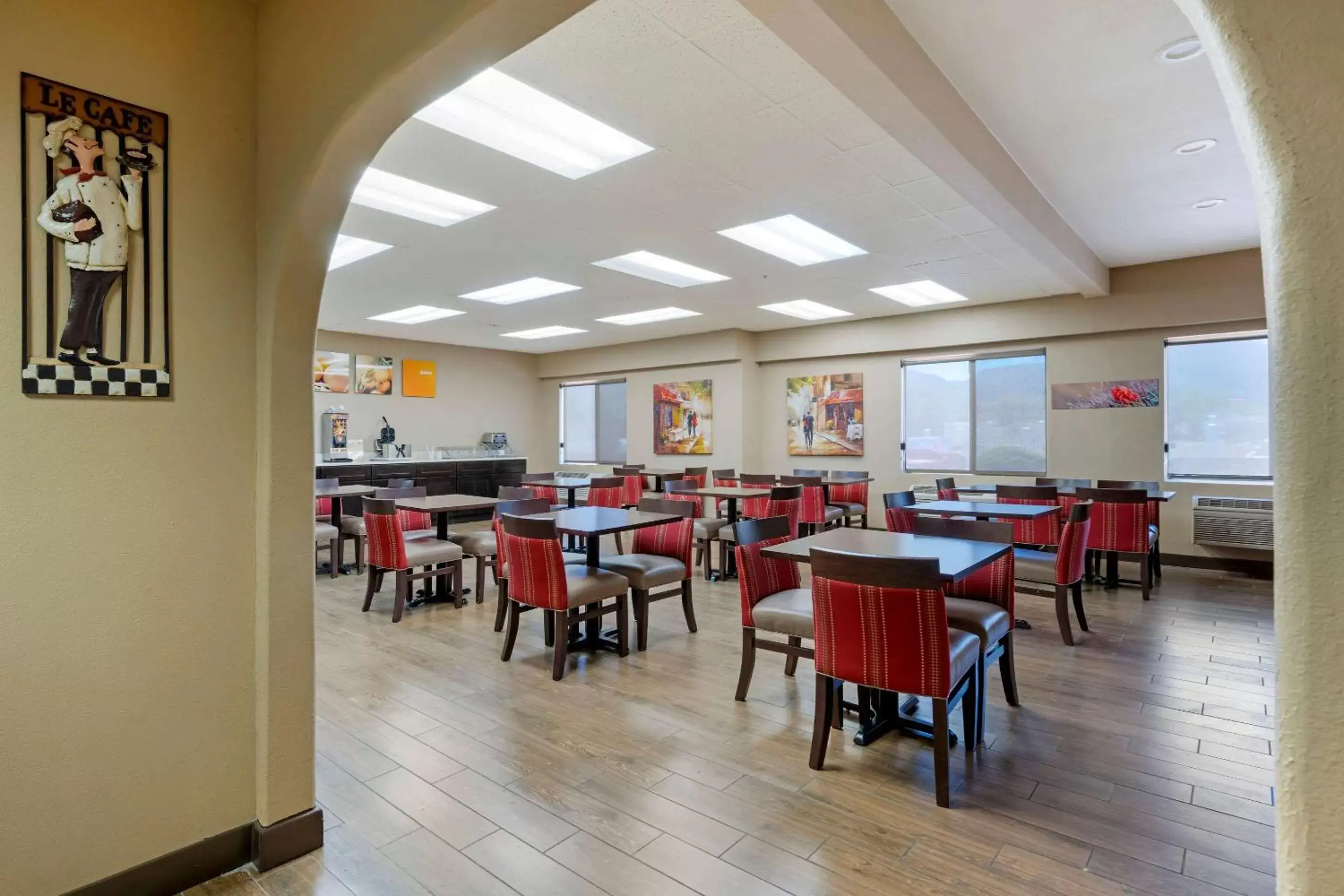 Restaurant/Places to Eat in Comfort Inn Camp Verde I-17