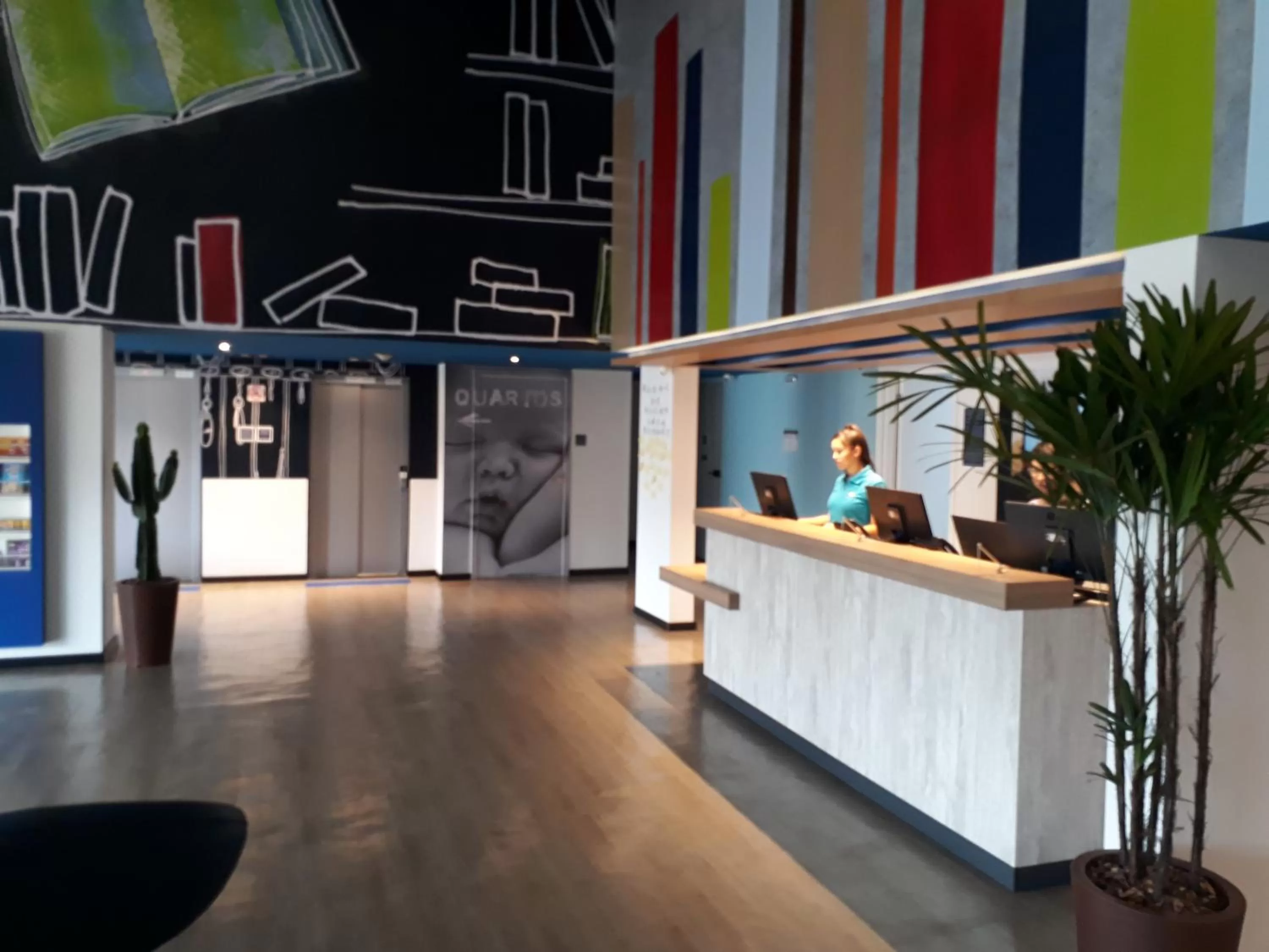 People in ibis budget Patos de Minas